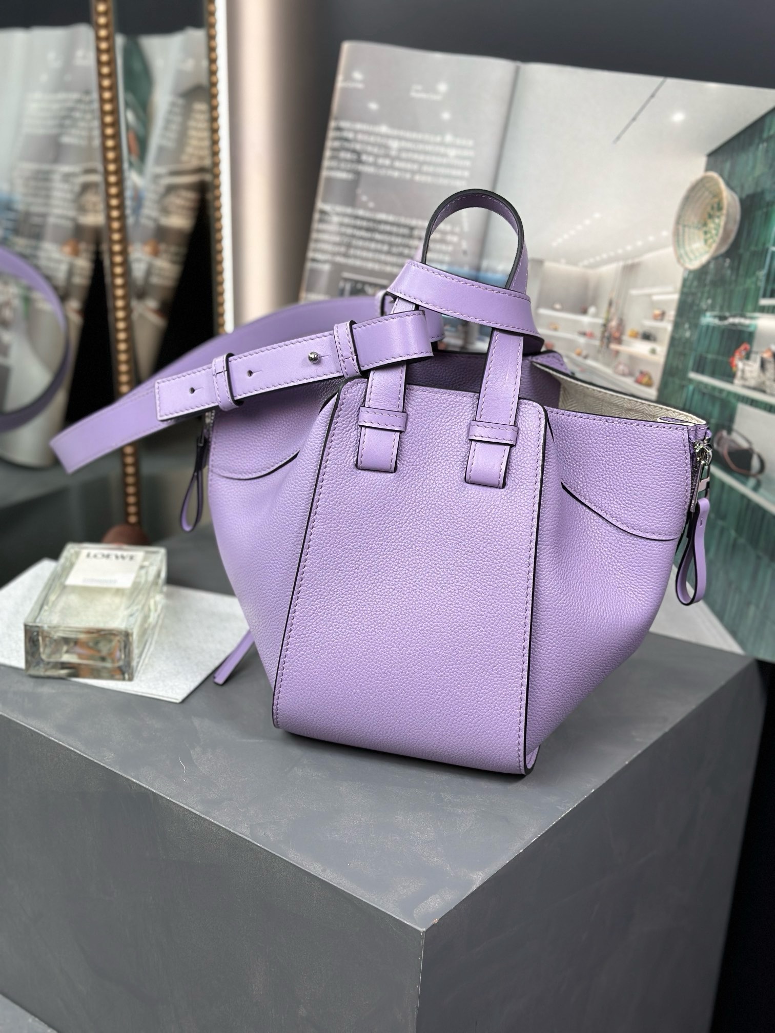 Loewe Hammock Handbag - Image 3