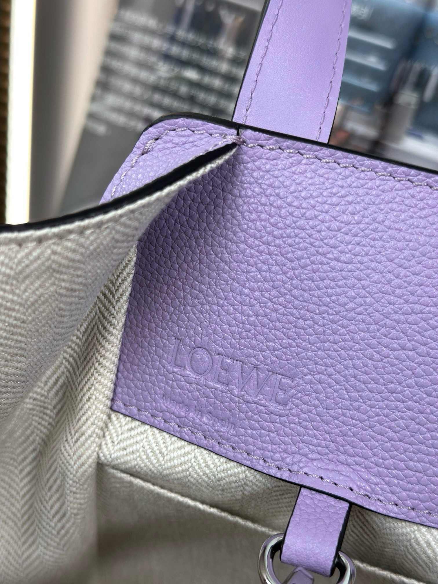 Loewe Hammock Handbag - Image 8