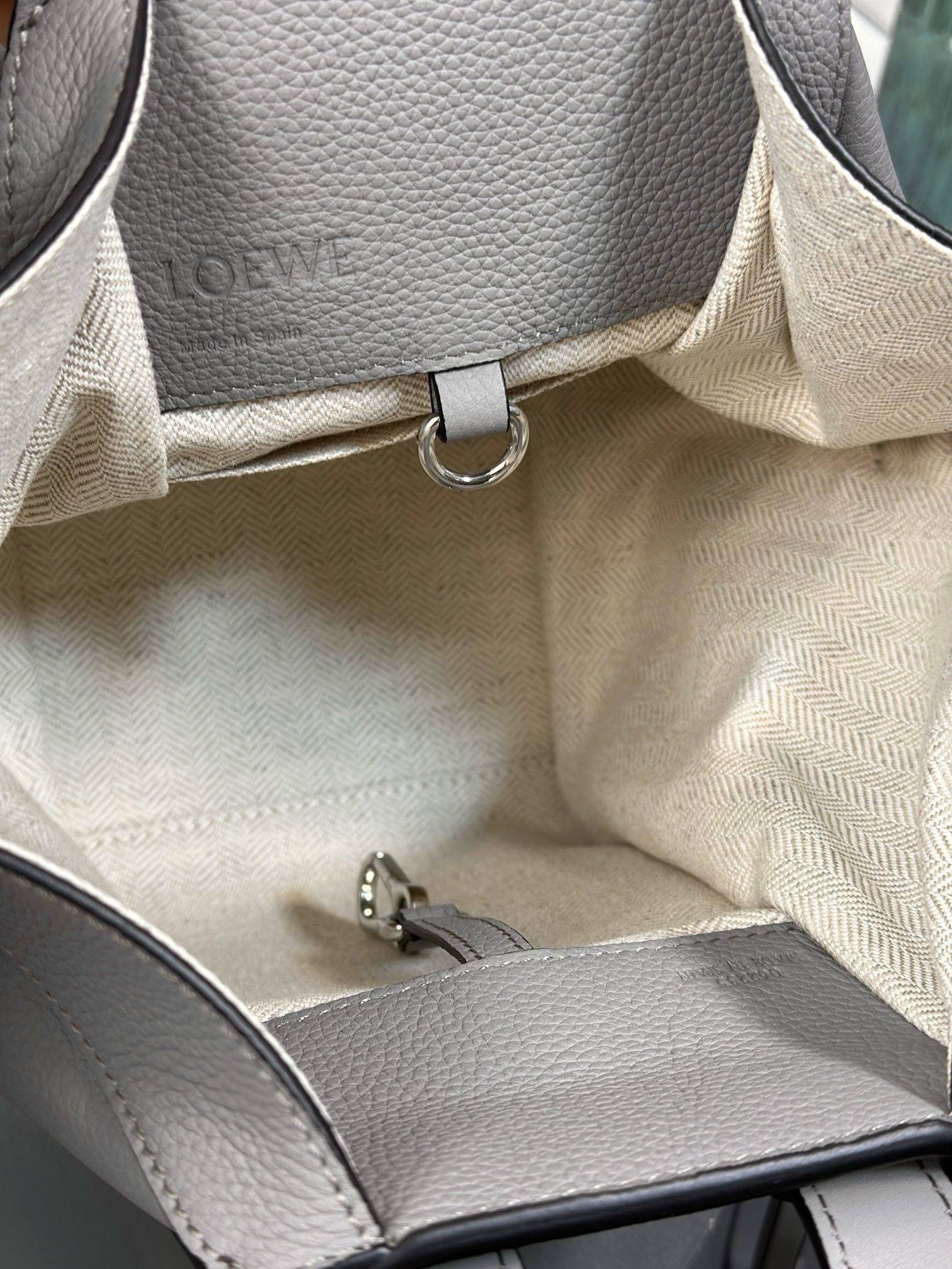 Loewe Hammock Handbag - Image 9