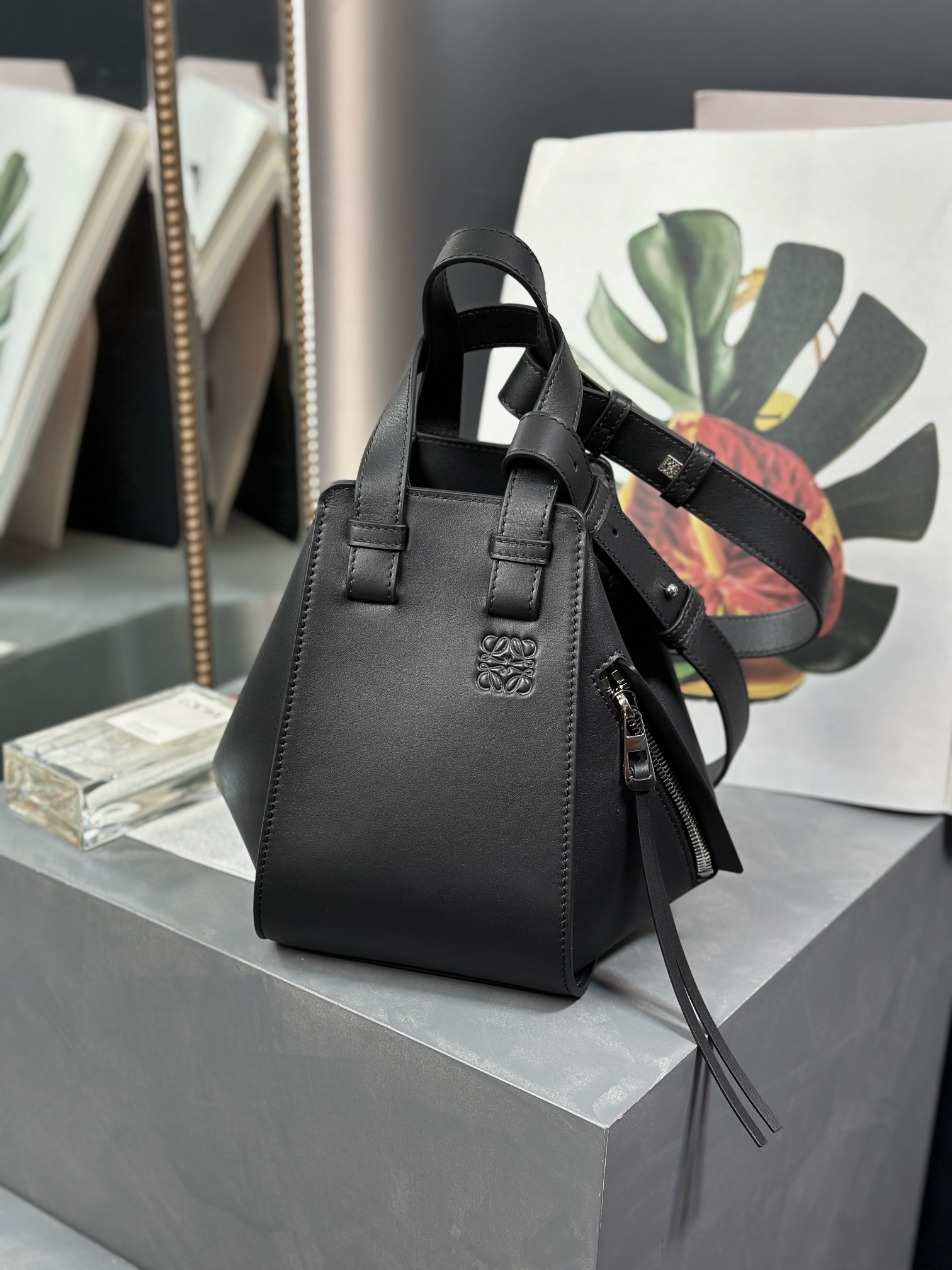 Loewe Hammock Handbag - Image 2