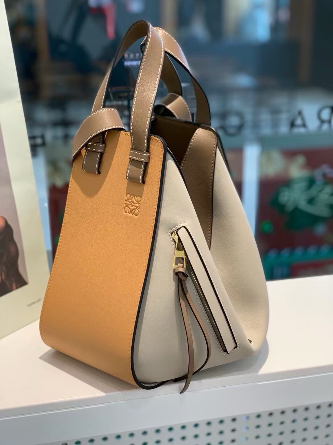 Loewe Hammock Handbag 29cm - Image 2