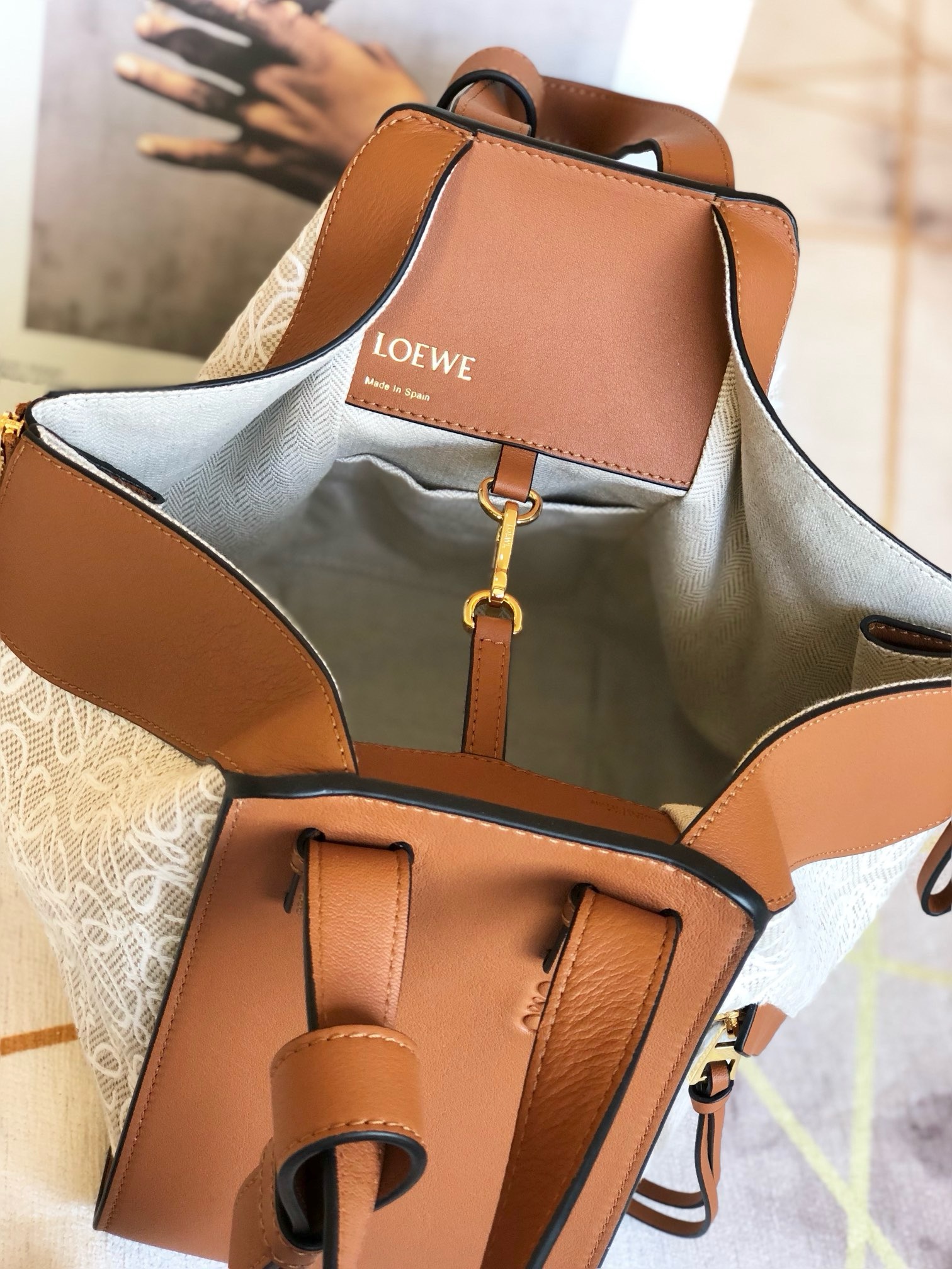 Loewe Hammock Handbag 29cm - Image 7