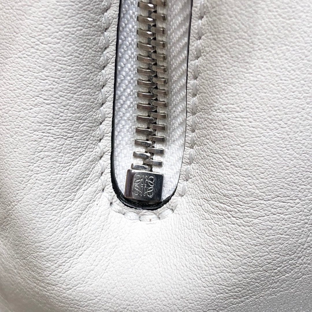 Loewe Hammock Handbag 29cm - Image 8