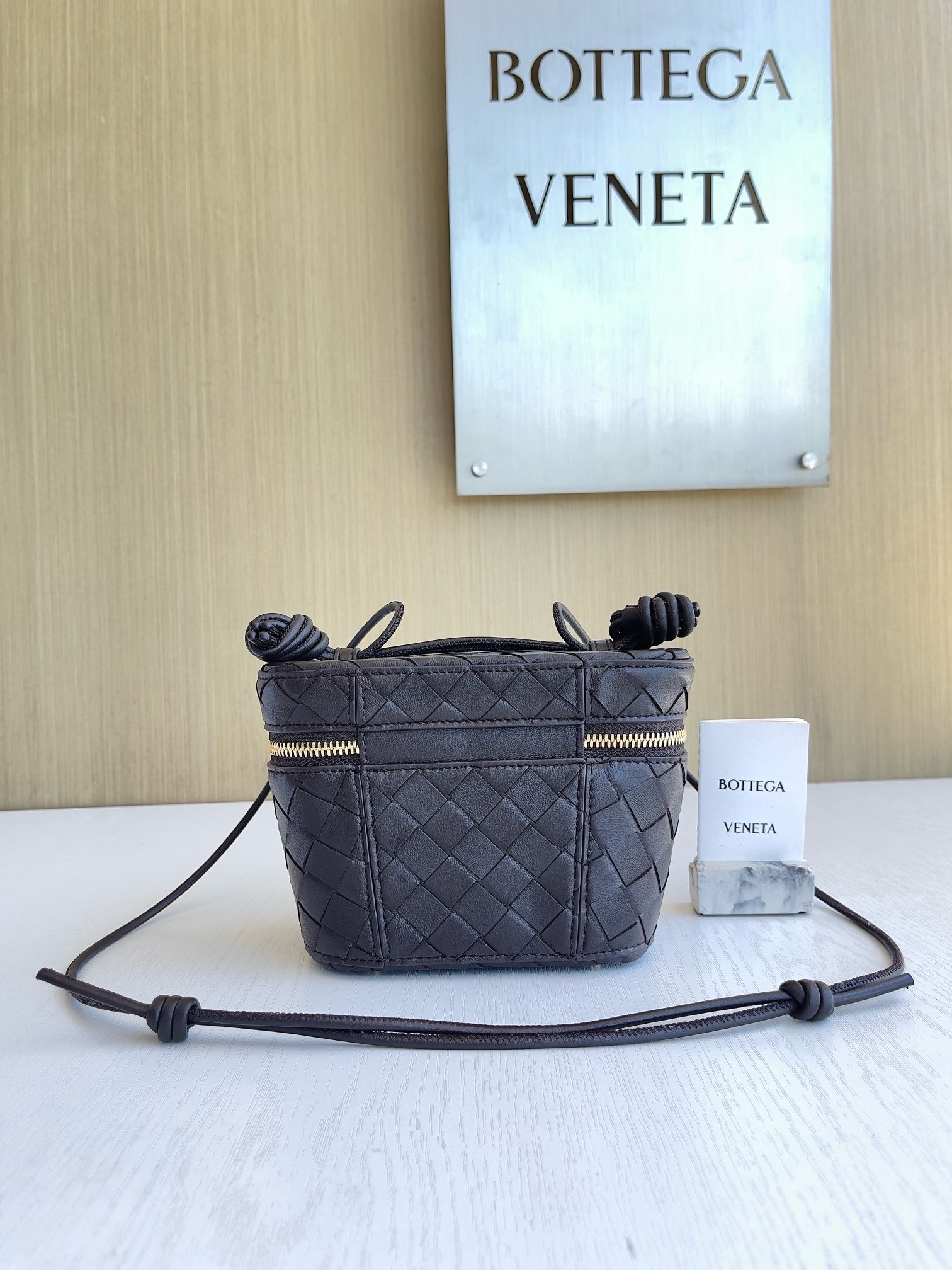 Bottega Veneta Jodie - Image 3