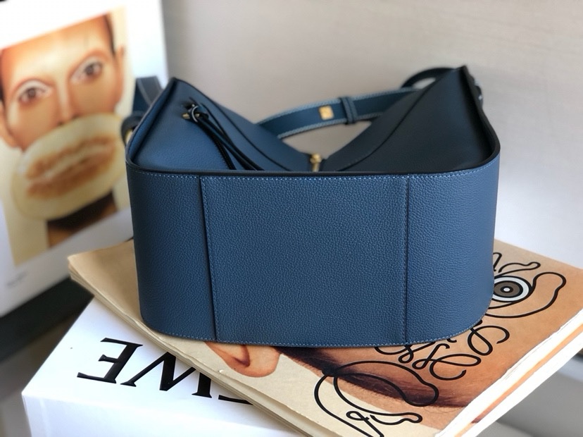 Loewe Hammock Handbag 29cm - Image 5