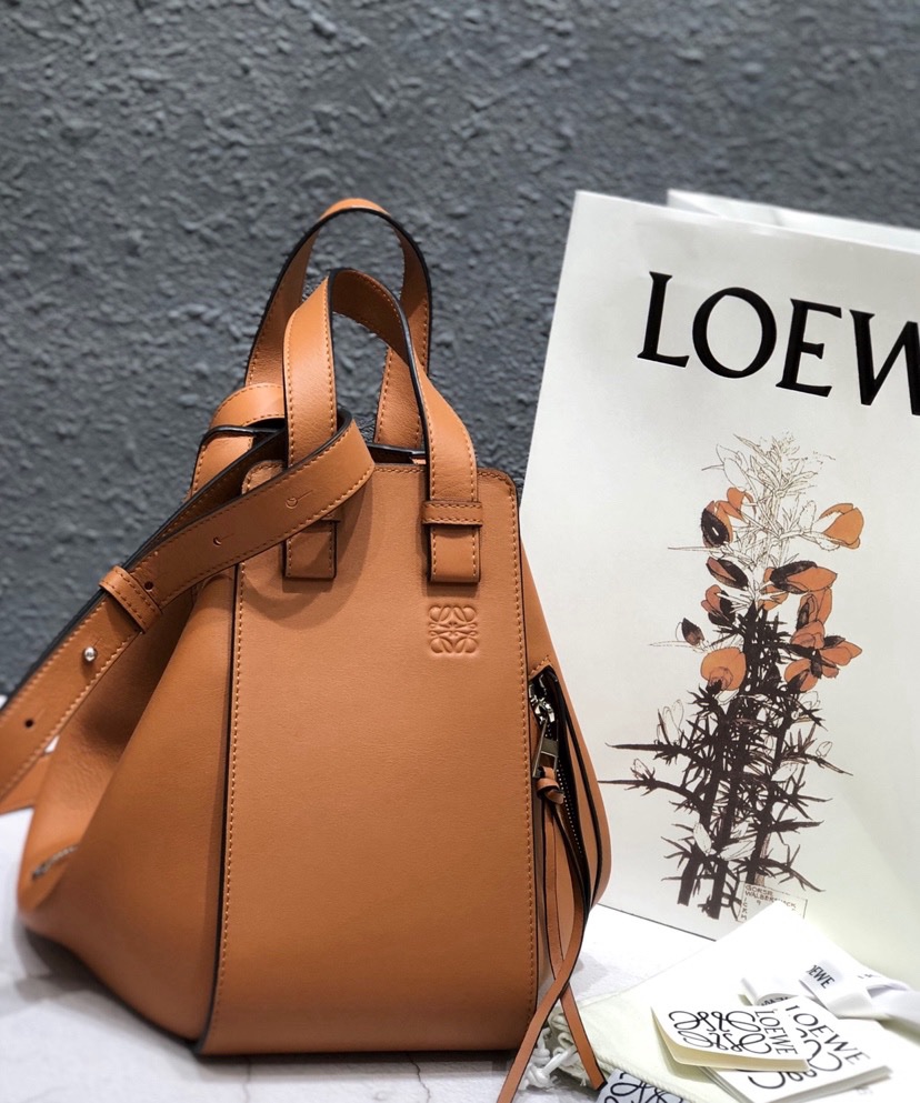 Loewe Hammock Handbag 29cm - Image 2