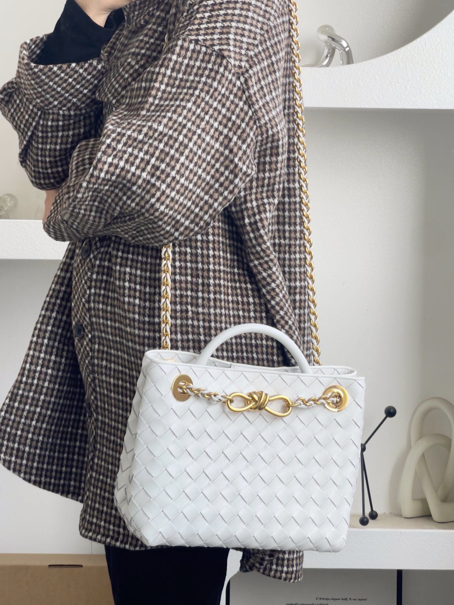 Bottega Veneta Andiamo - Image 3