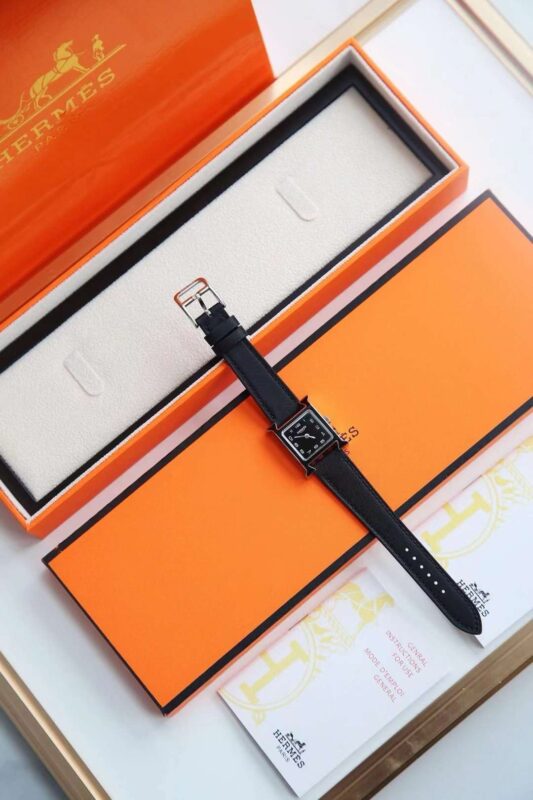 Hermès Heure H series Enamel Bezel