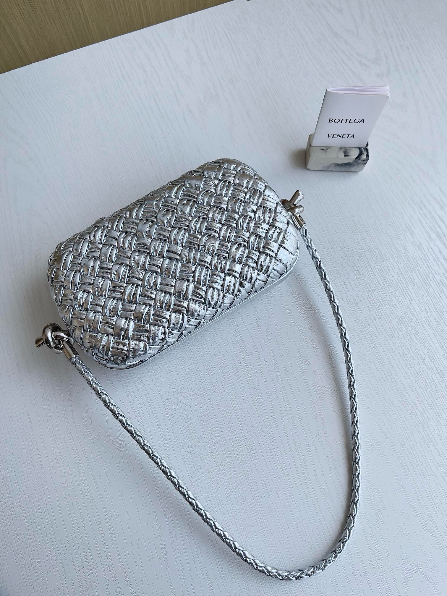 Bottega Veneta Knot - Image 7