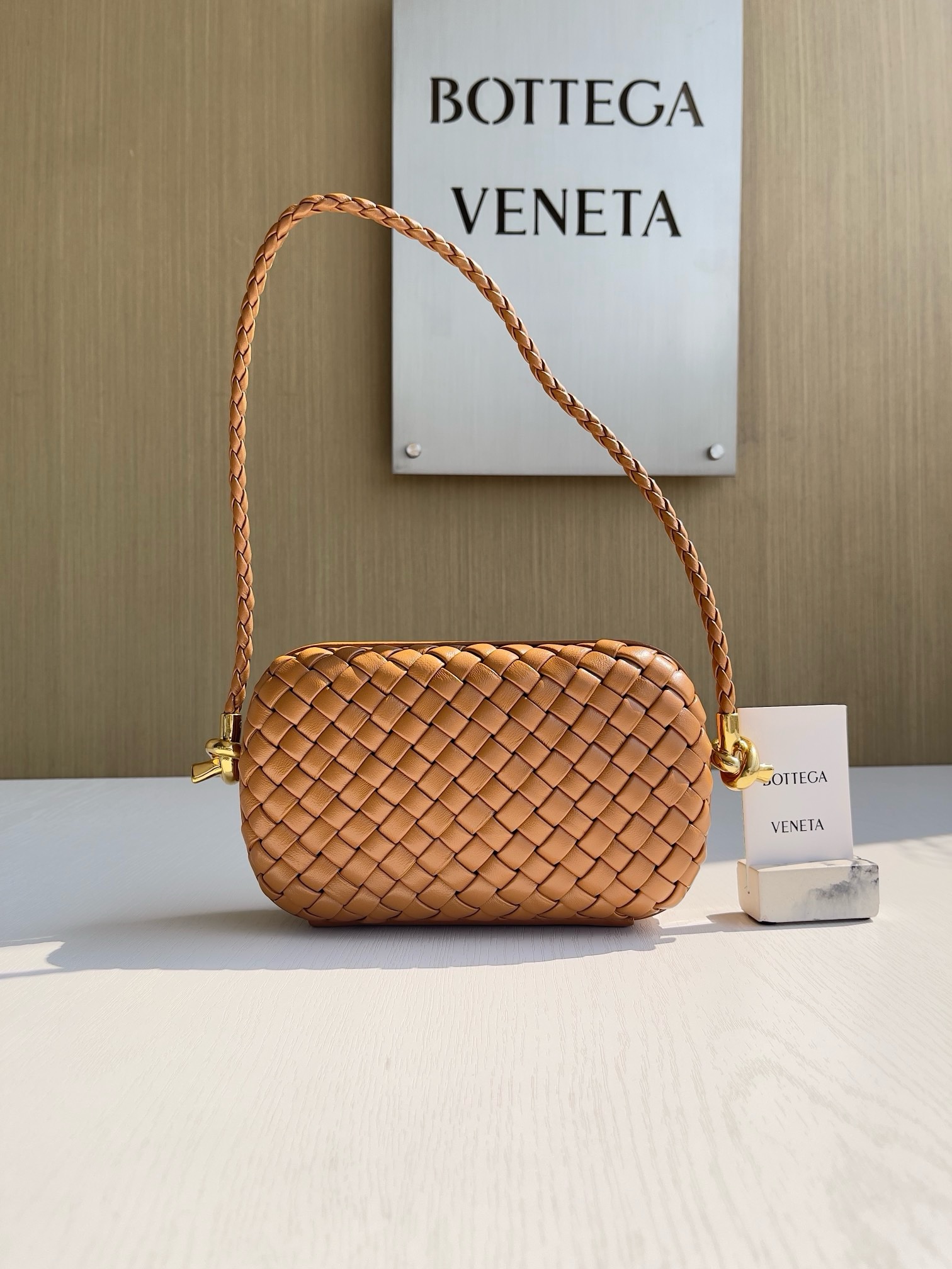 Bottega Veneta Knot