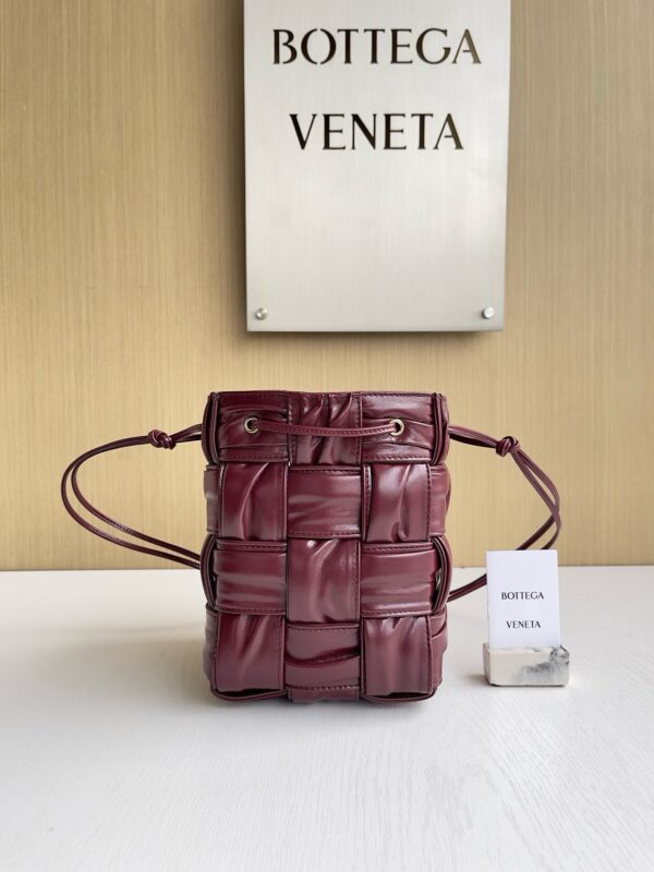 Bottega Veneta Cassette Mini