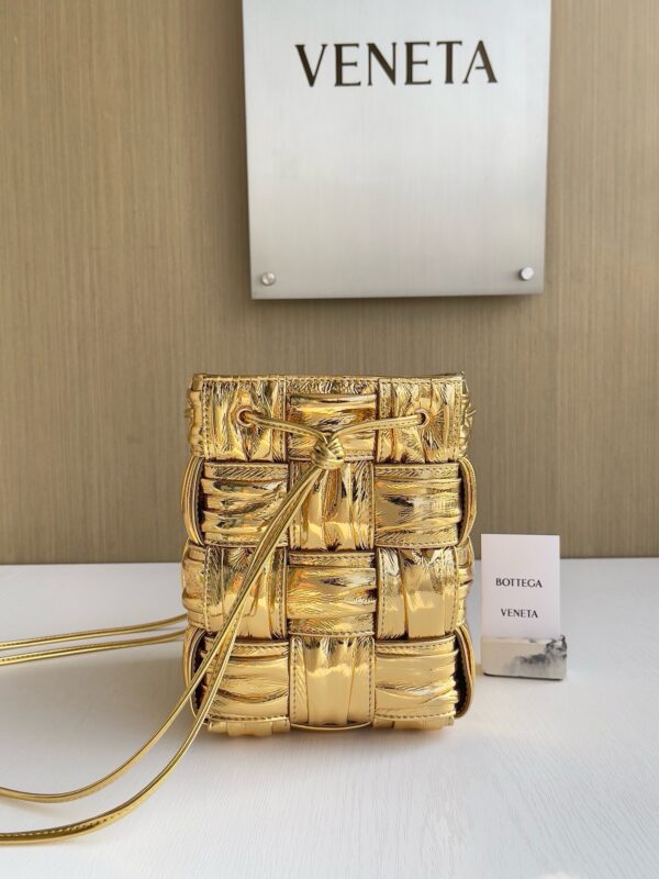 Bottega Veneta Cassette Mini