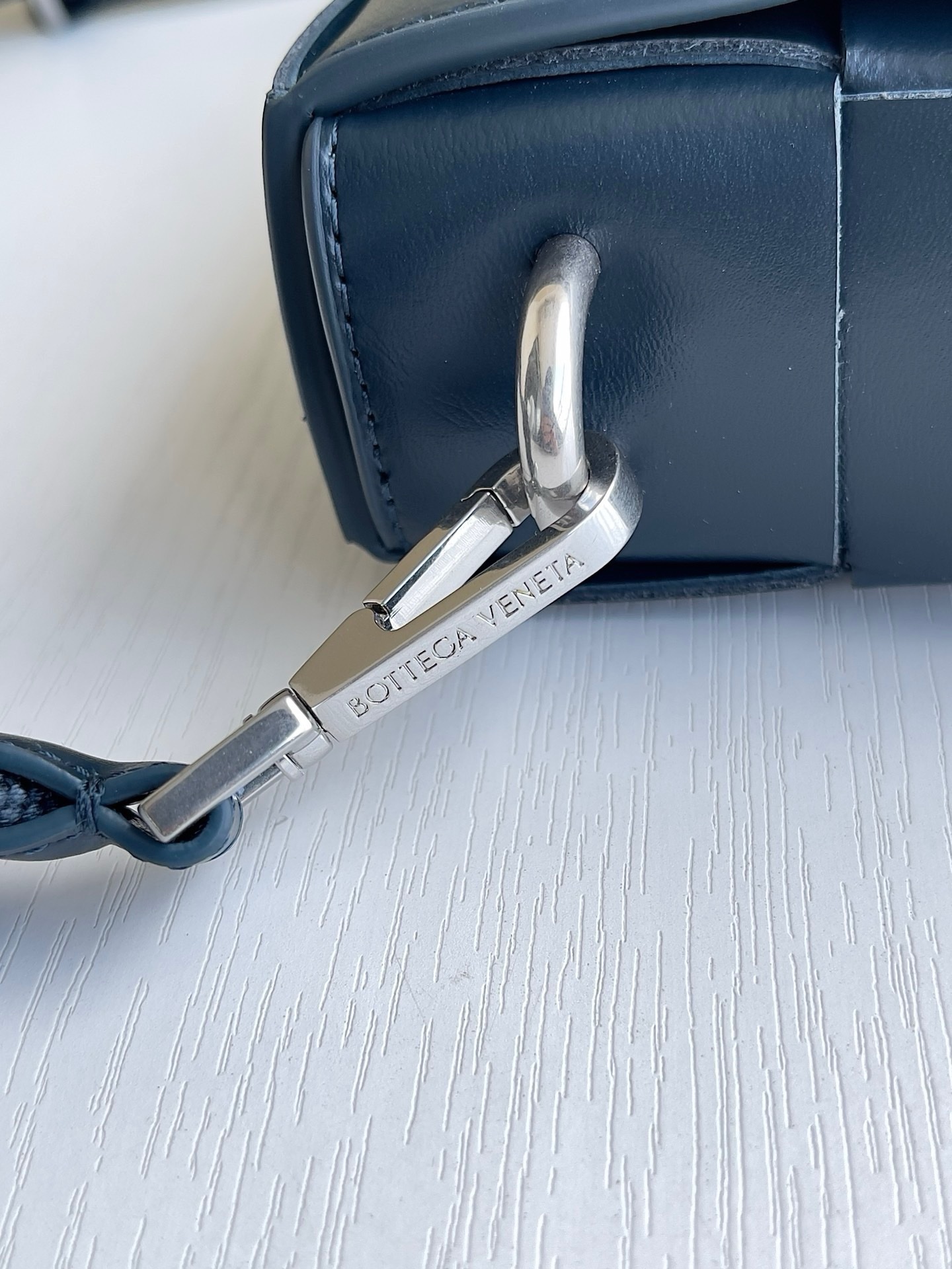 Bottega Veneta Cassette - Image 4