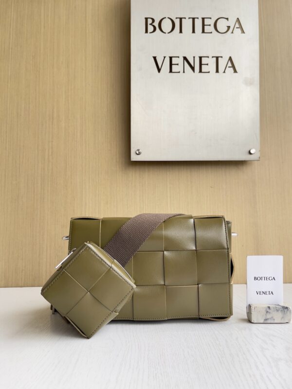 Bottega Veneta Cassette