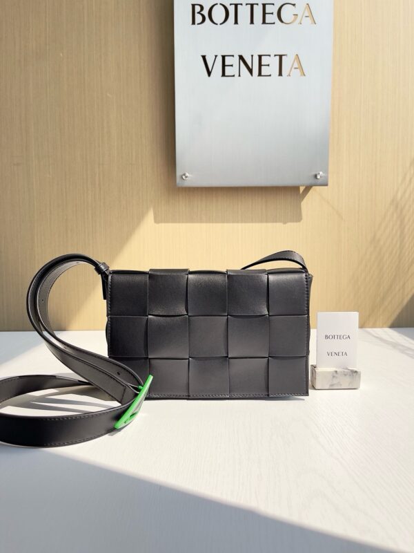 Bottega Veneta Cassette