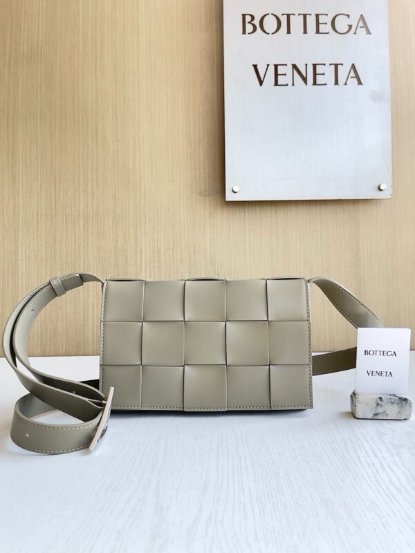 Bottega Veneta Cassette