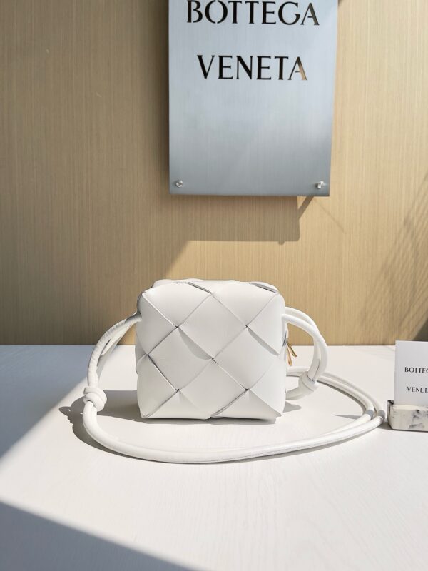Bottega Veneta Small Cassette