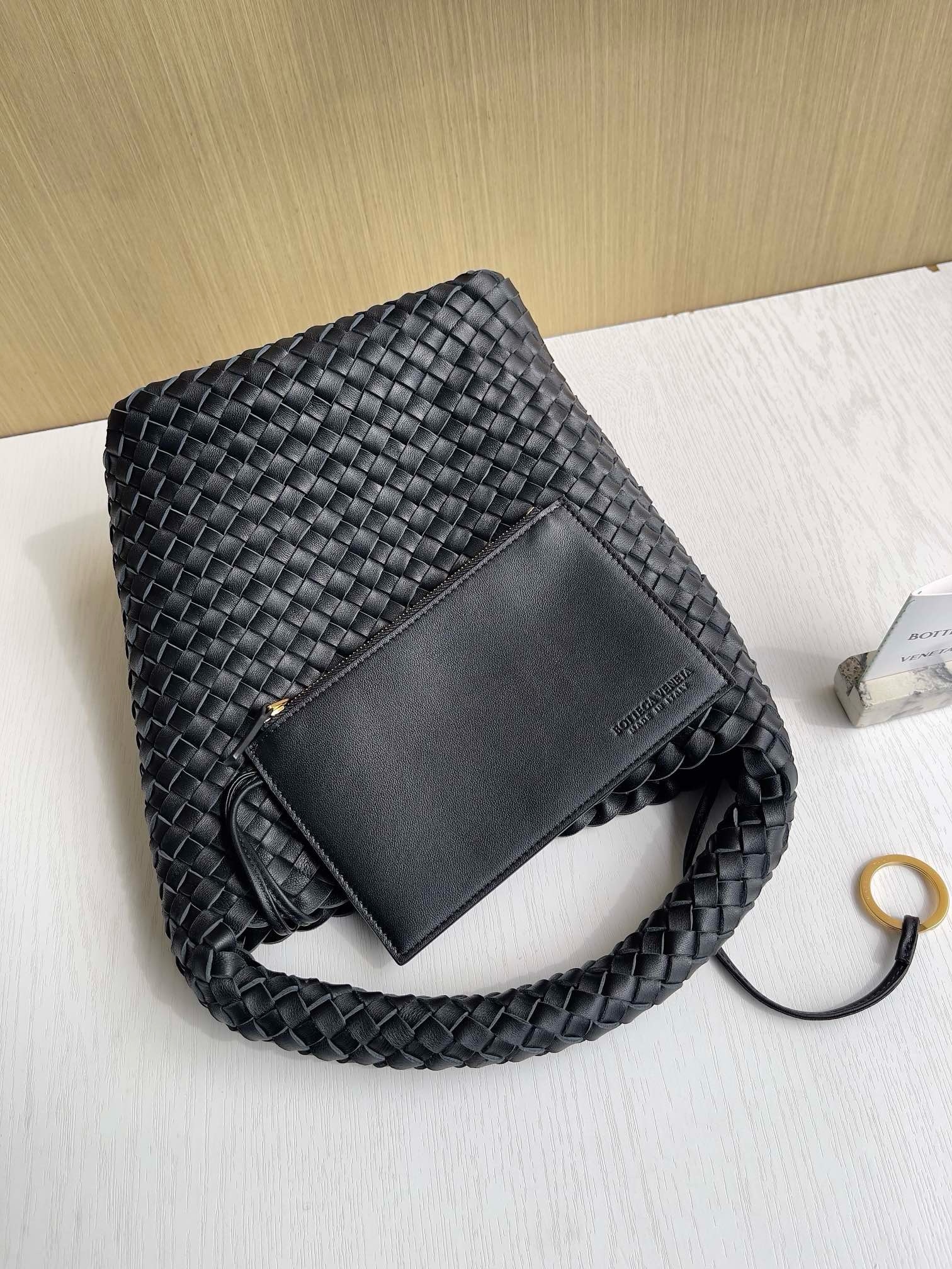 Bottega Veneta Cabat - Image 5