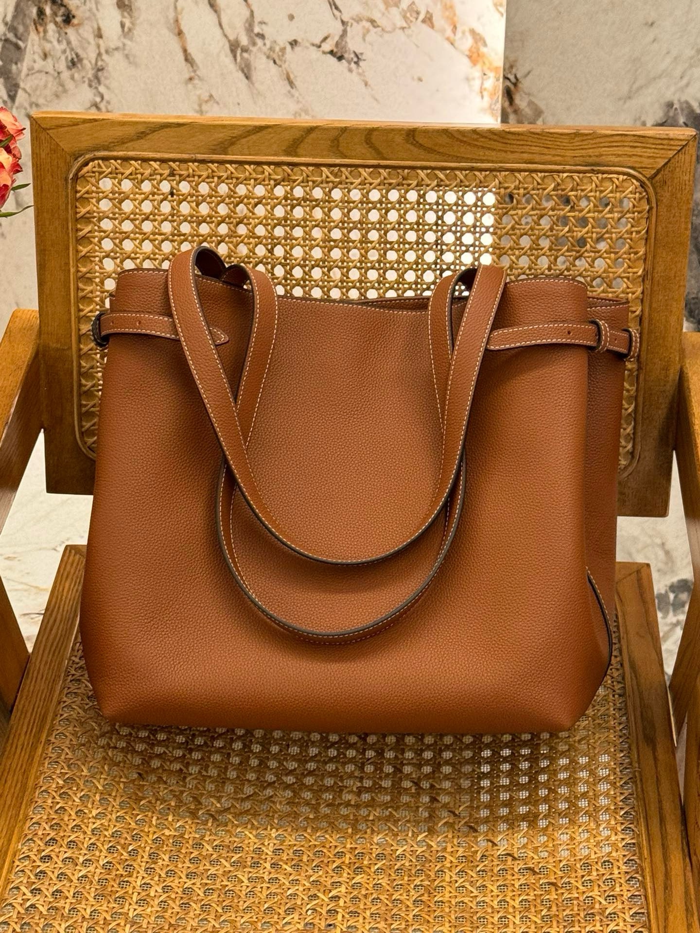 Celine Cabas - Image 2