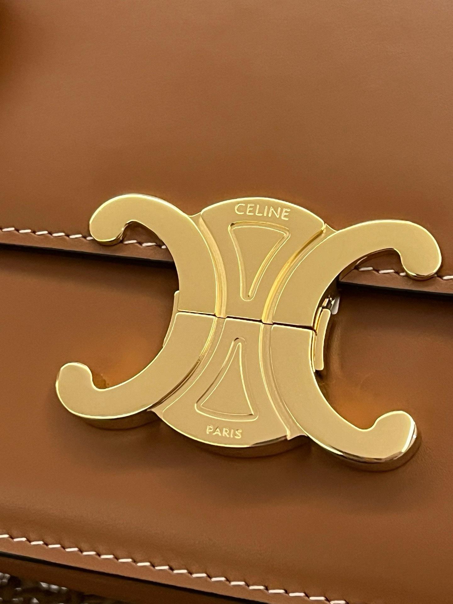Celine Triomphe - Image 4