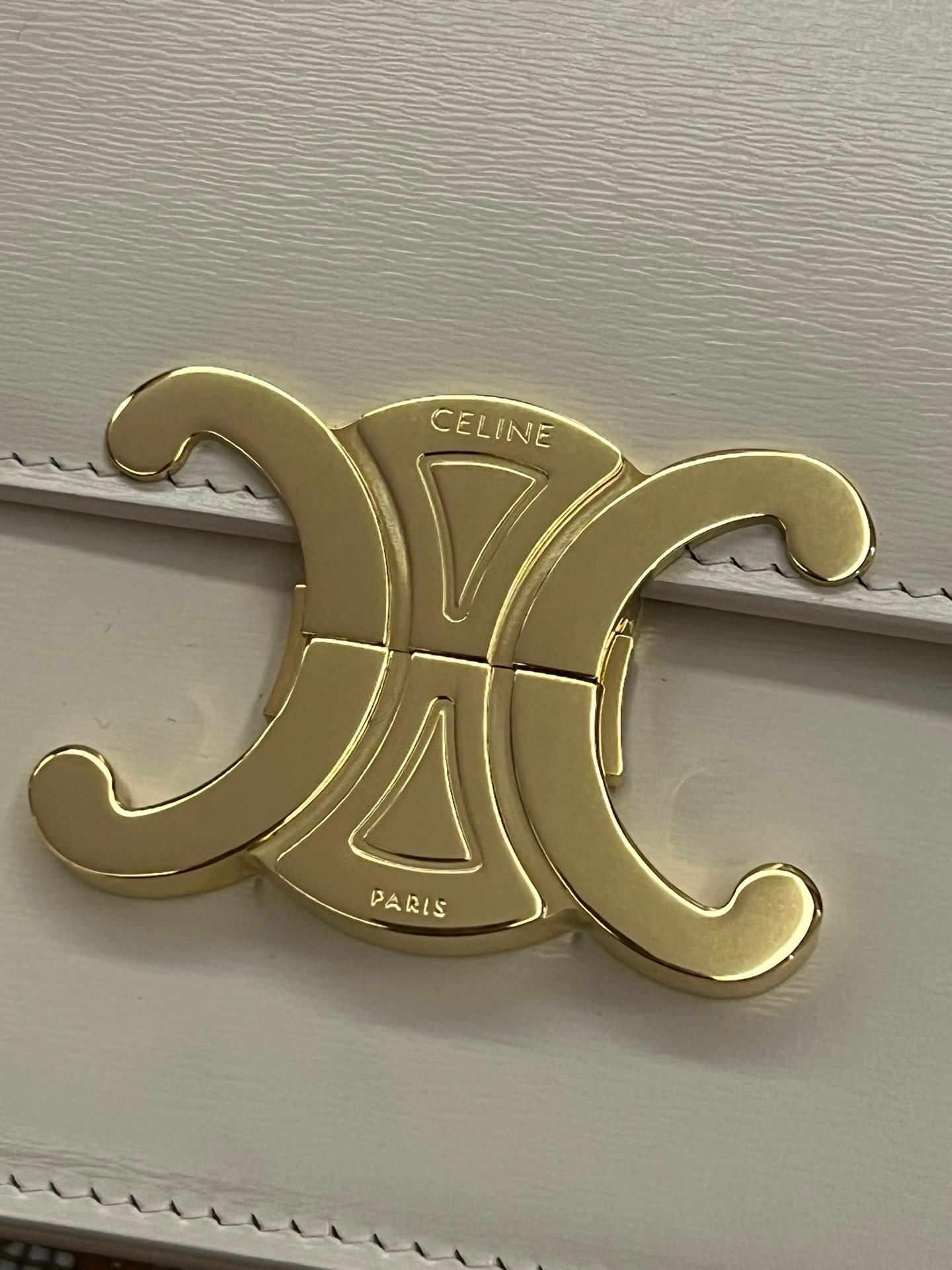 Celine Triomphe - Image 4