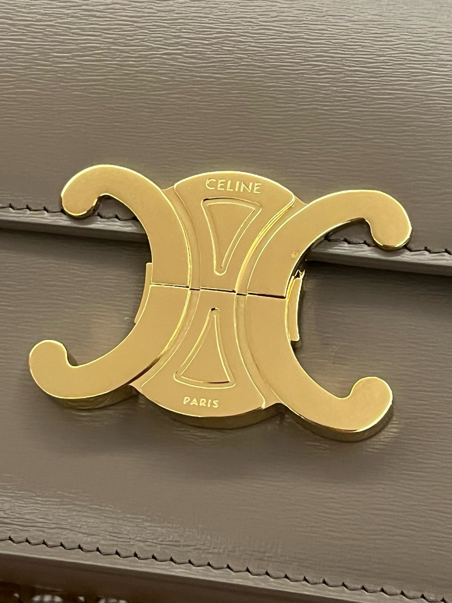 Celine Triomphe - Image 4