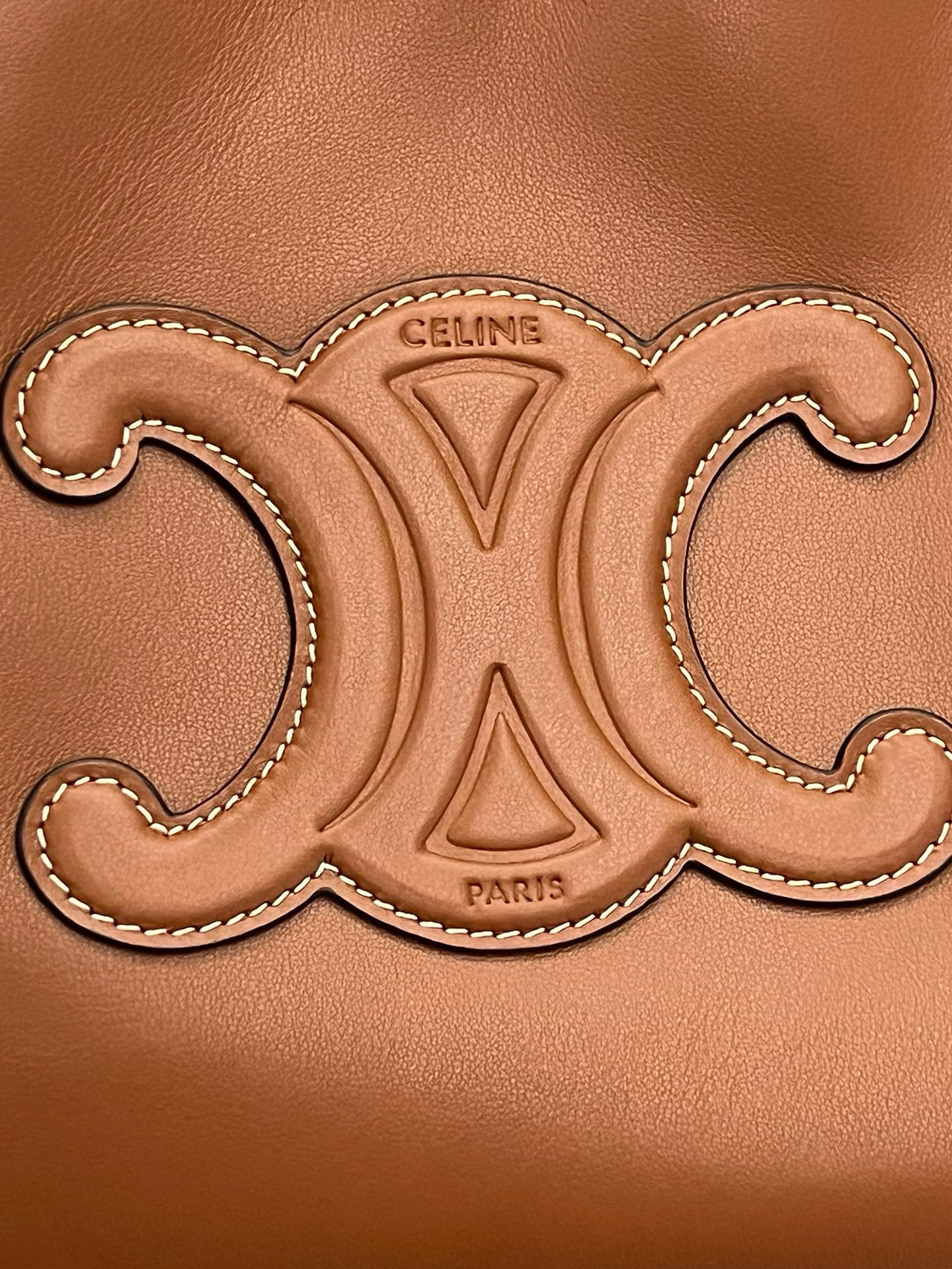 Celine Cabas - Image 5