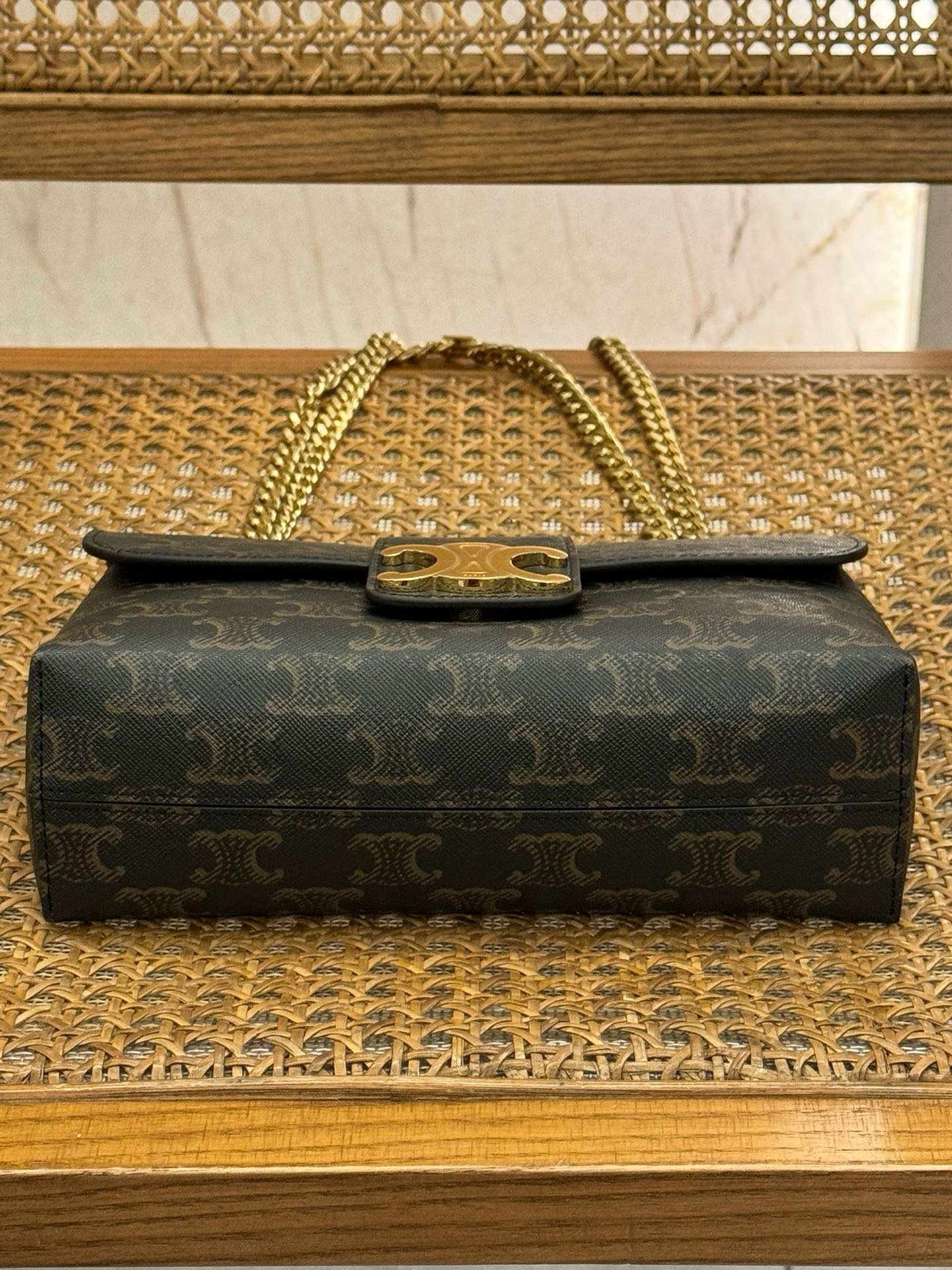 Celine Victoire - Image 5