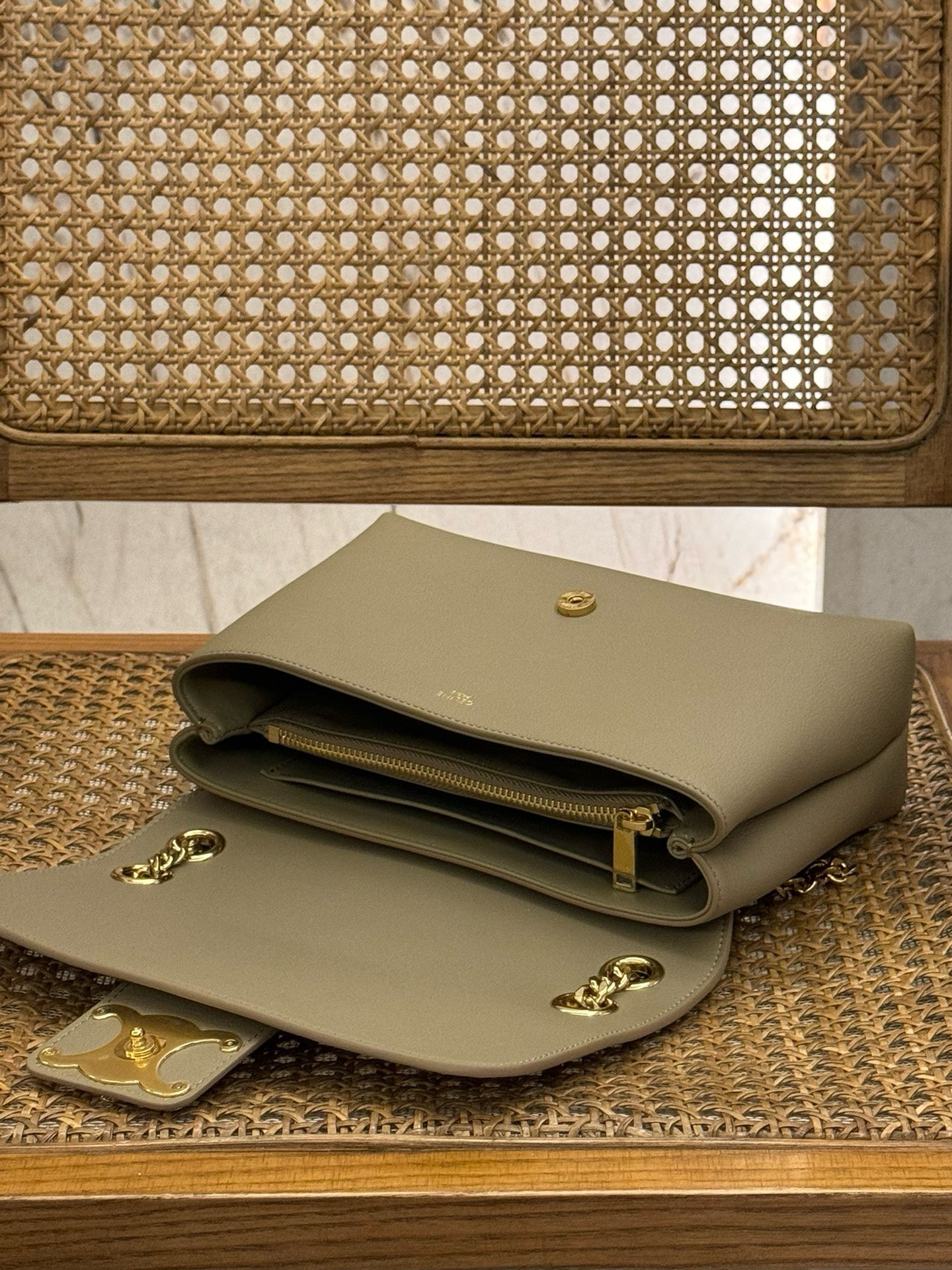 Celine Triomphe - Image 7