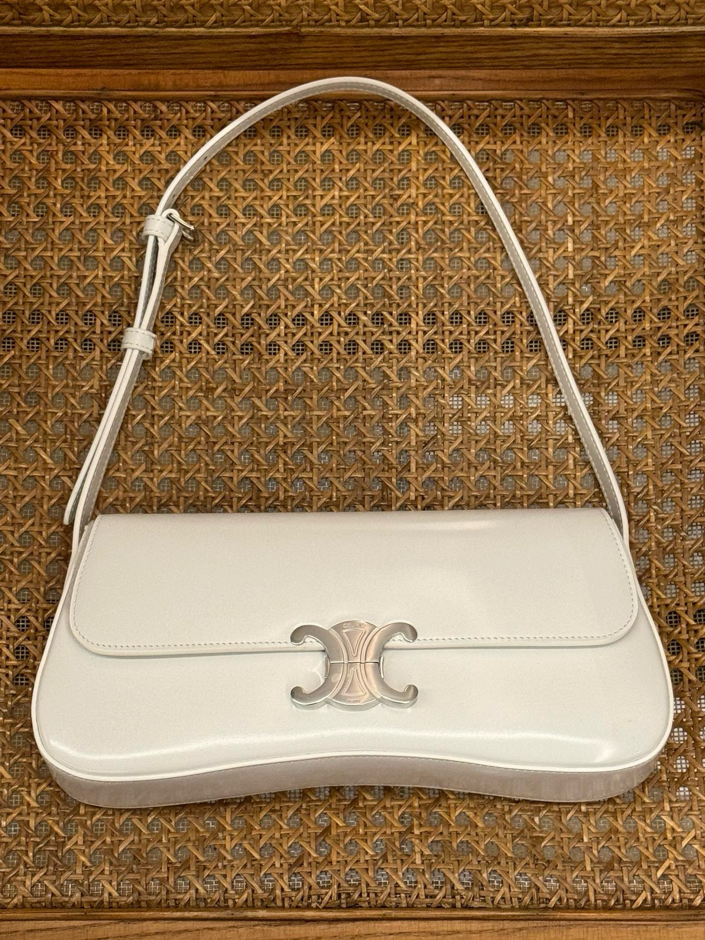 Celine Triomphe - Image 4