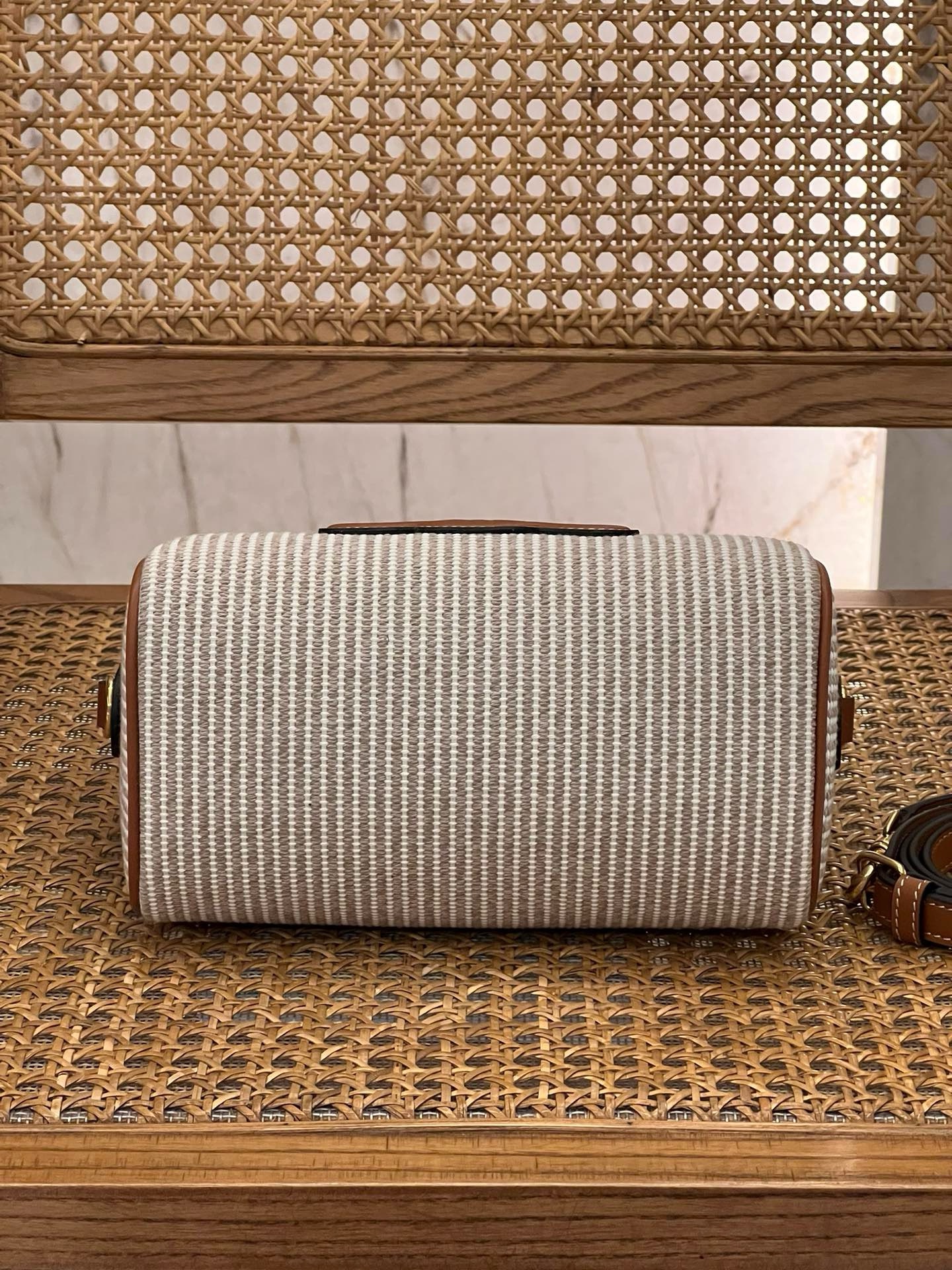 Celine Triomphe Boston - Image 3