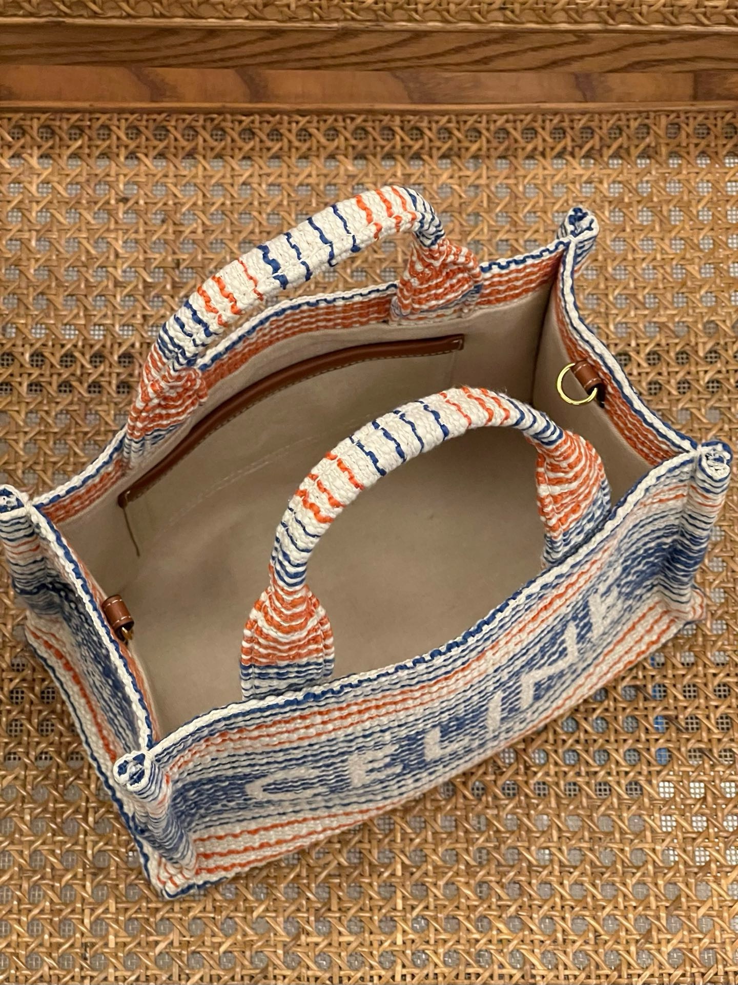 Celine Triomphe - Image 7