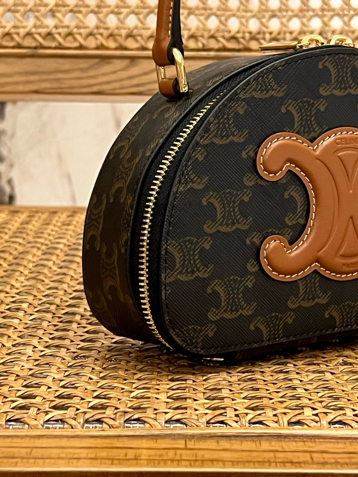 Celine Half Moon Case Cuir Triomphe - Image 6