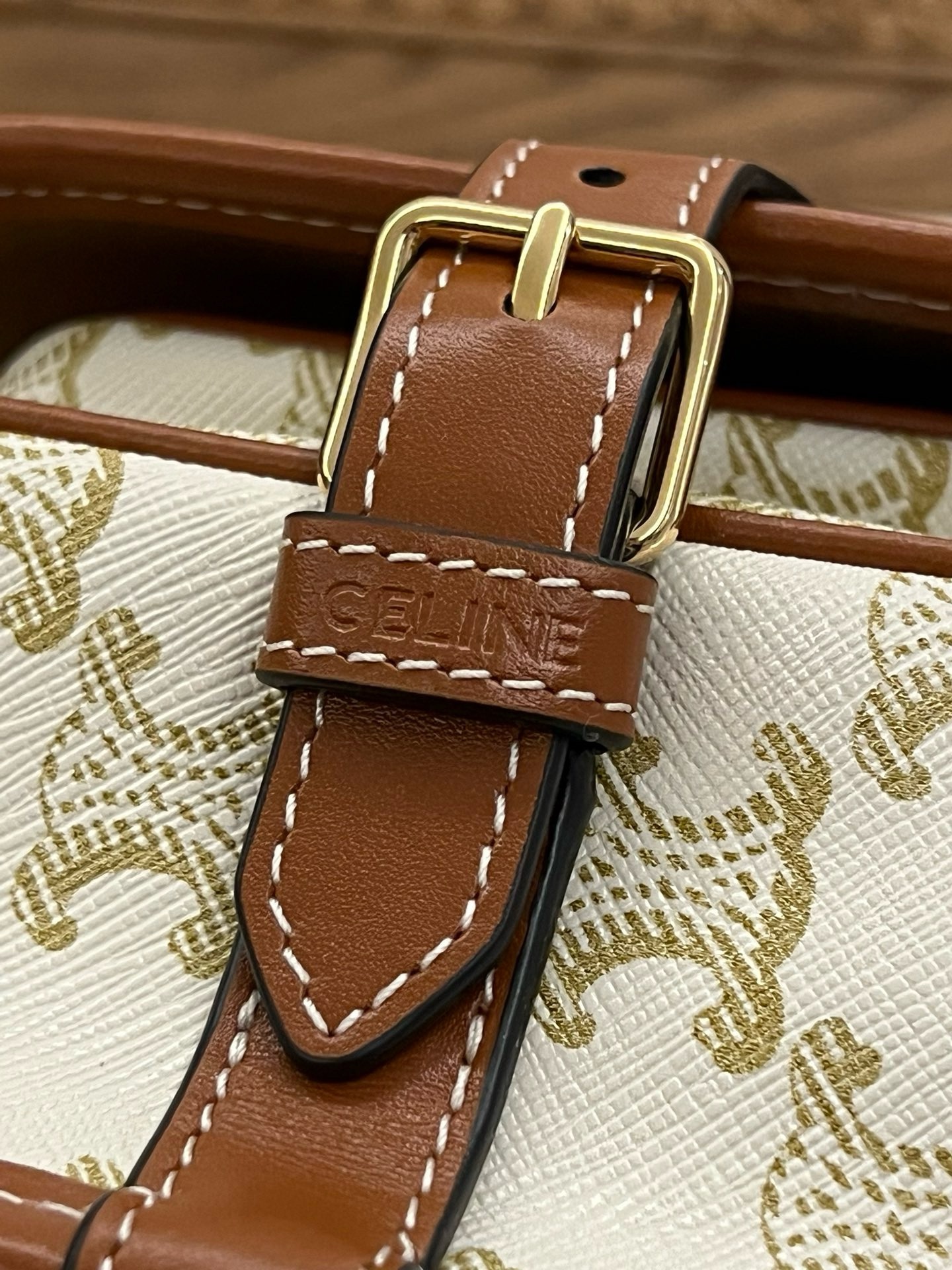 Celine Folco Bag in Triomphe - Image 6