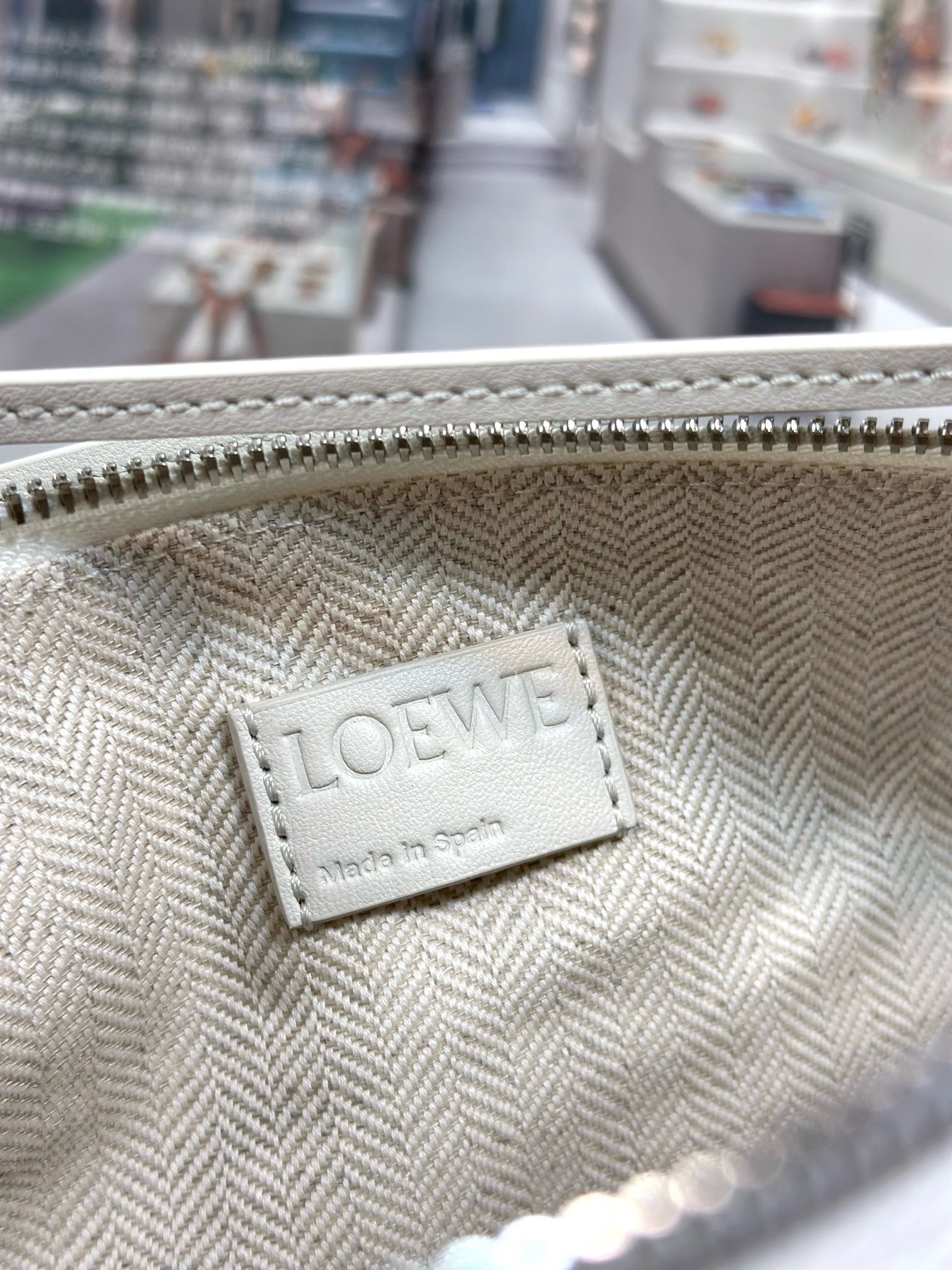 Loewe Hammock Hobo Bag - Image 9