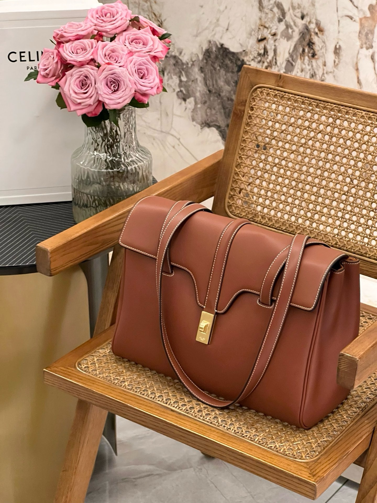 Celine medium 16 bag store
