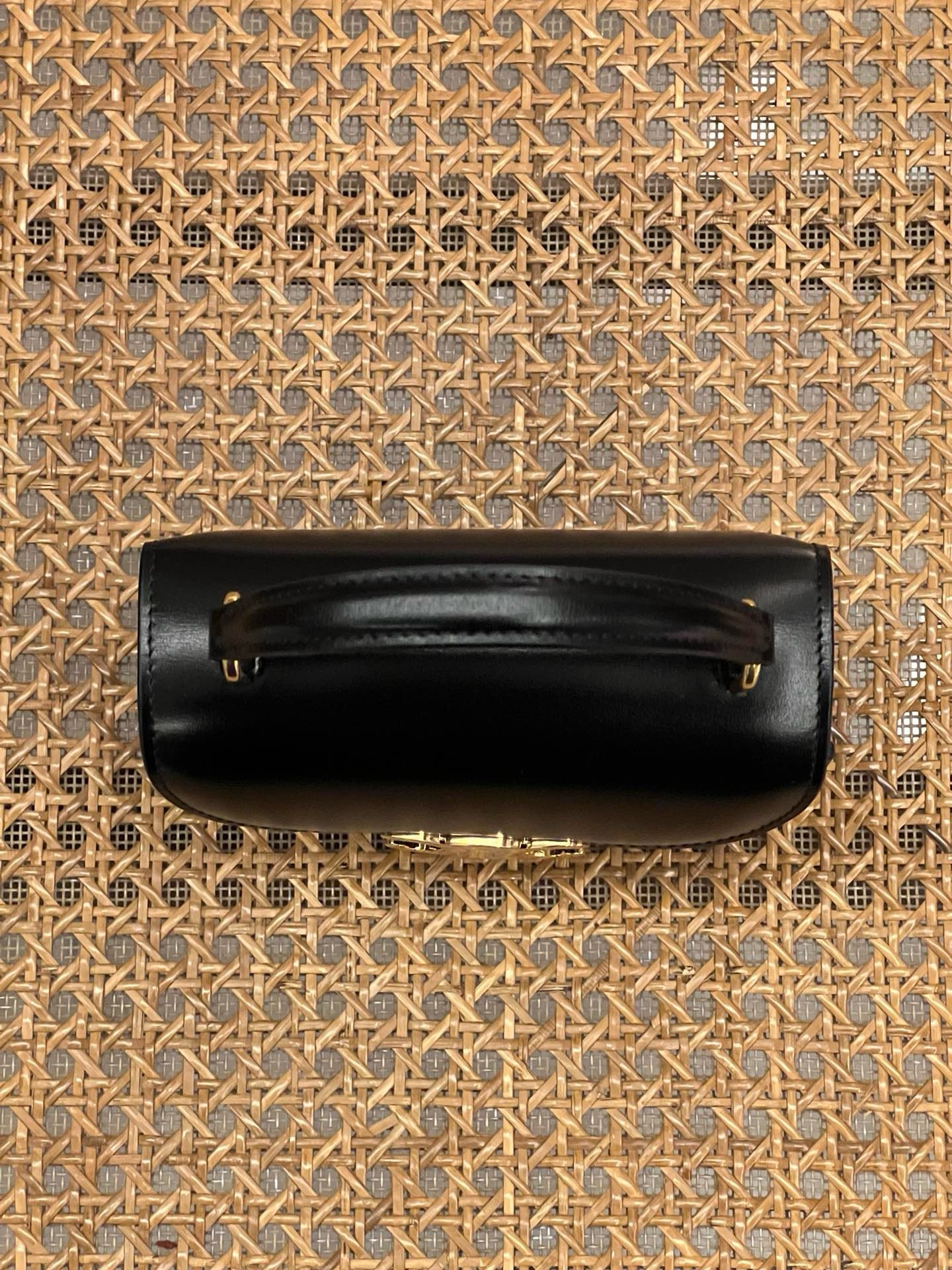 Celine Triomphe - Image 3