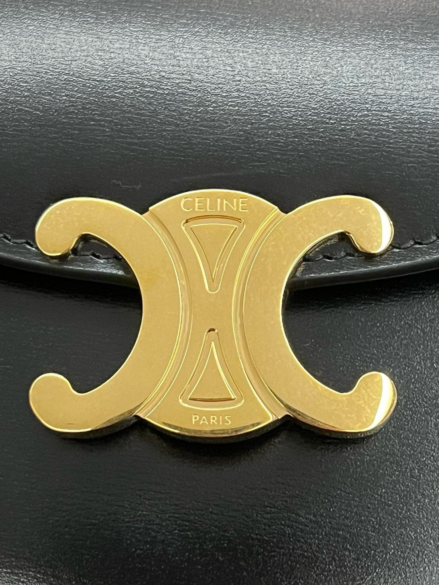 Celine Triomphe - Image 5