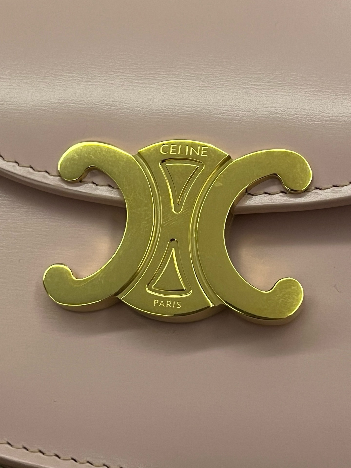 Celine Triomphe - Image 5