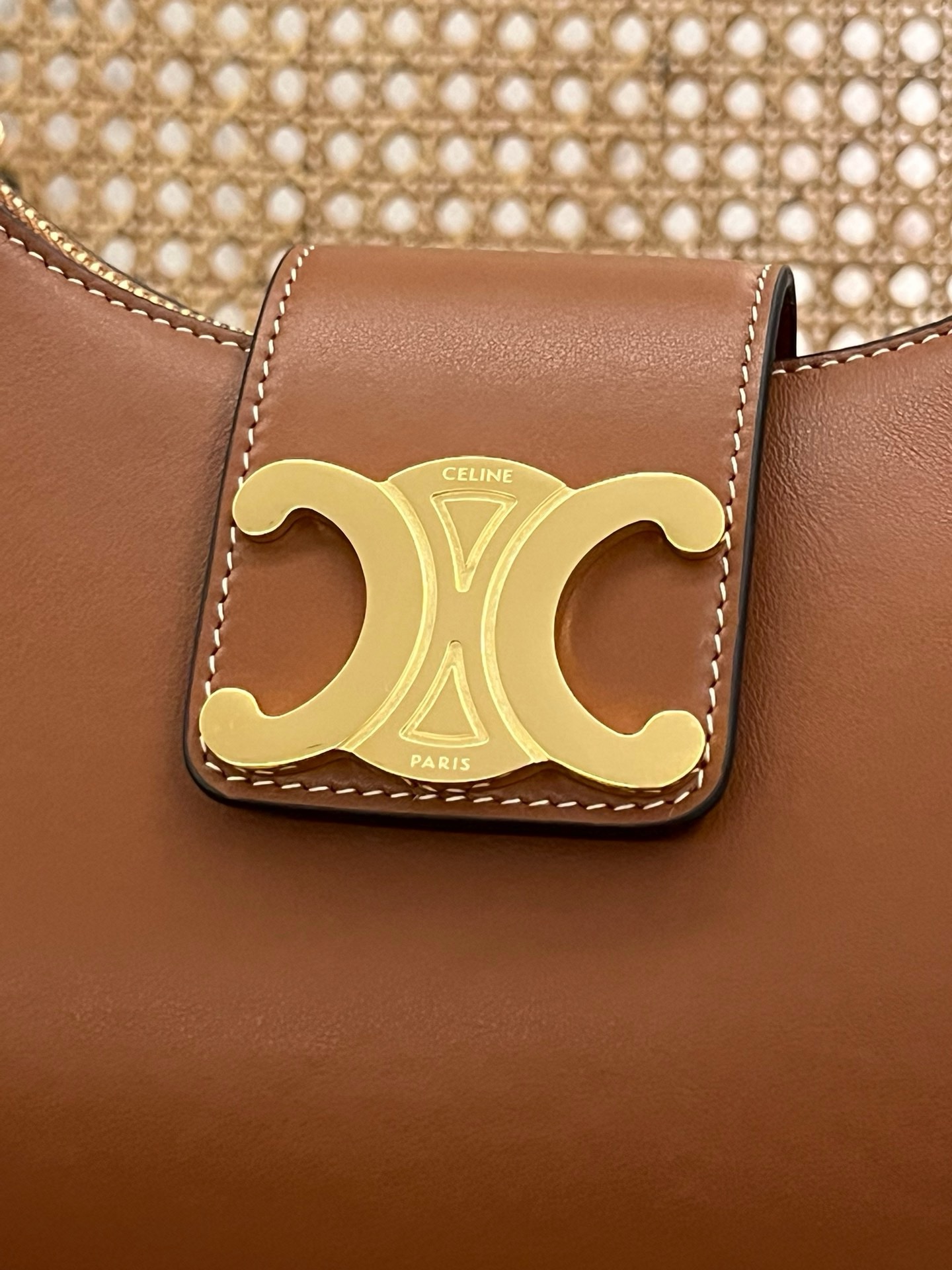 Celine Ava - Image 4