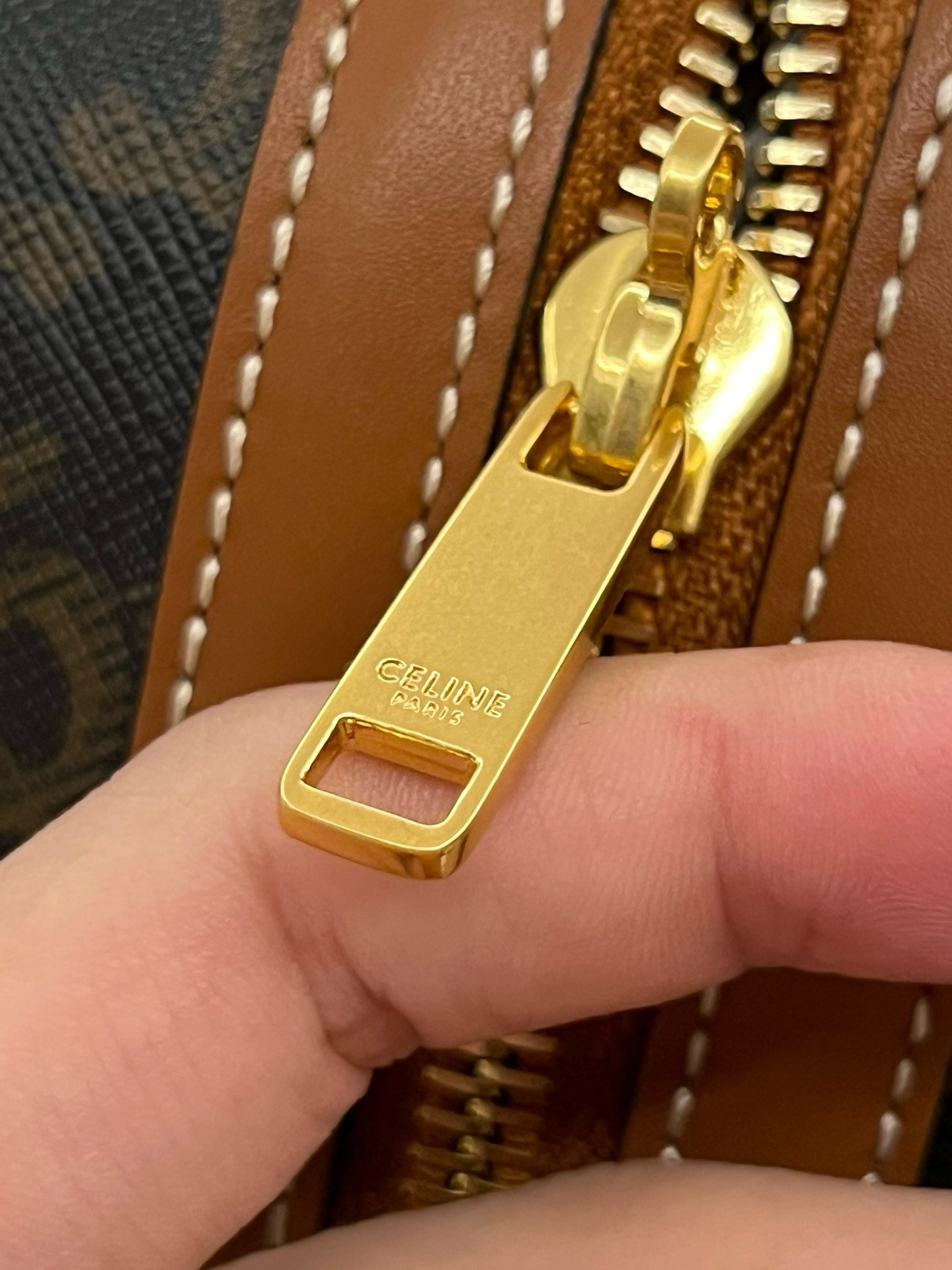 Celine Triomphe - Image 7