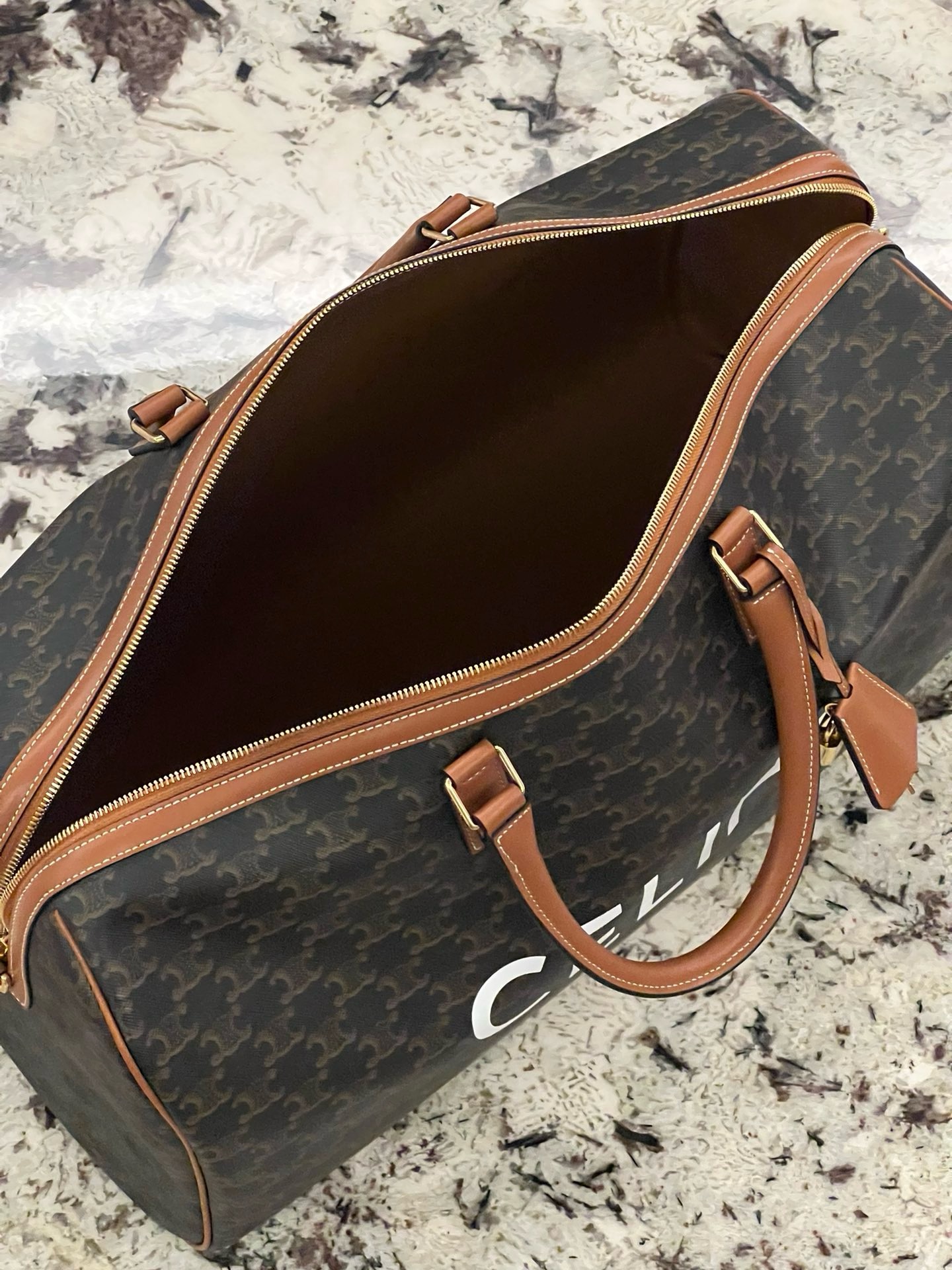 Celine Triomphe - Image 8