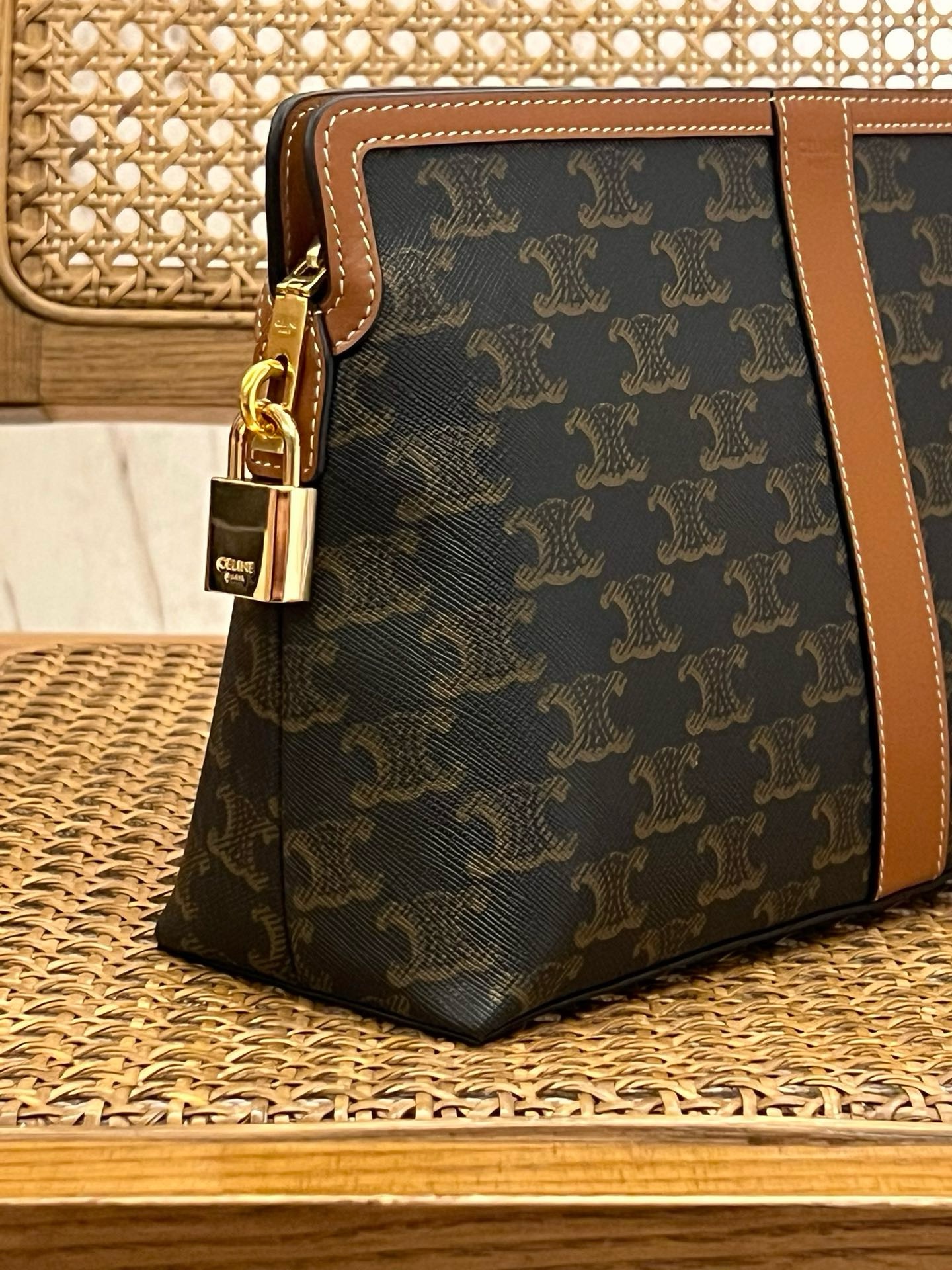 Celine Lock - Image 5