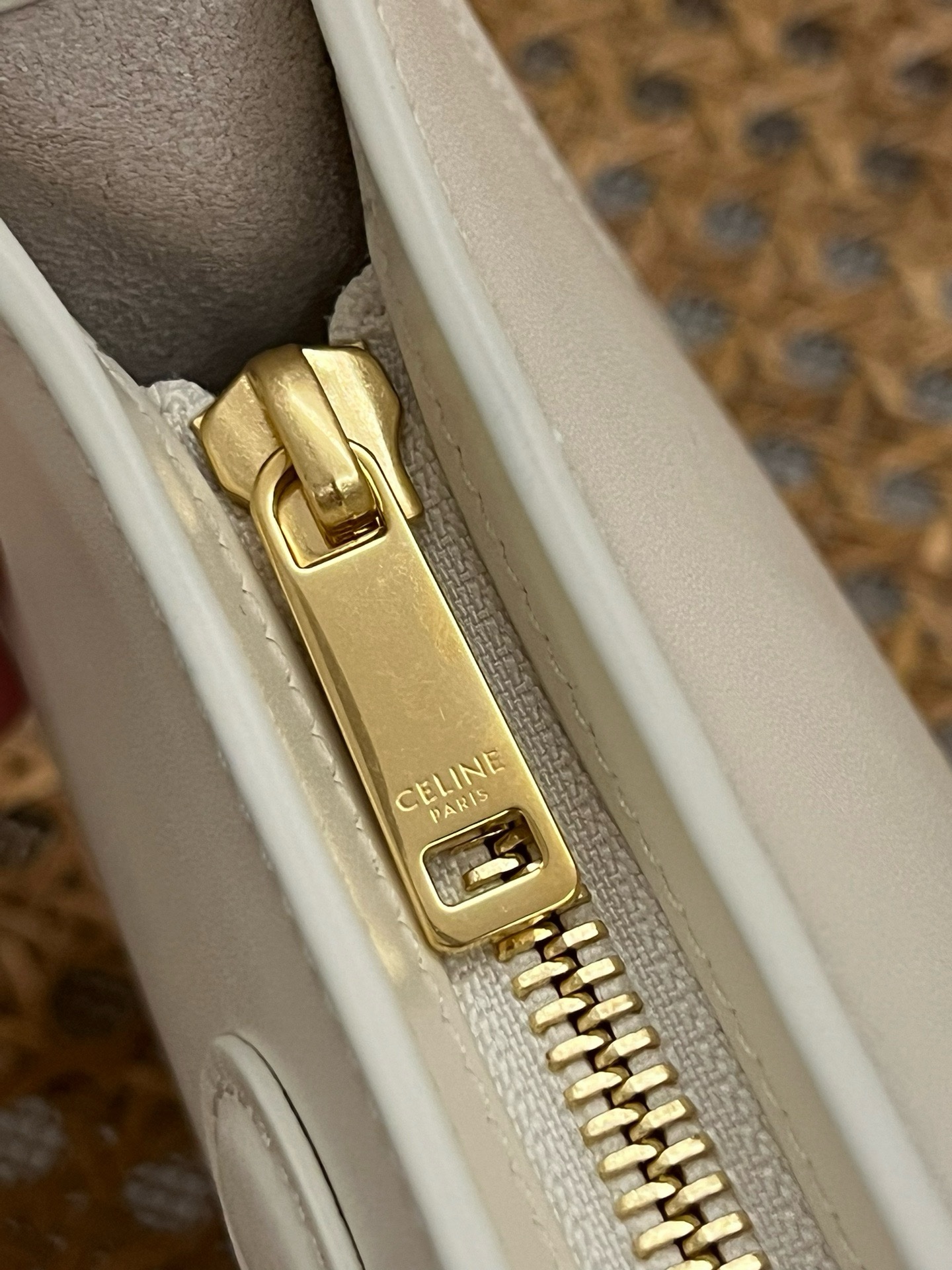 Celine Cuir Triomphe Shoulder Bag - Image 6