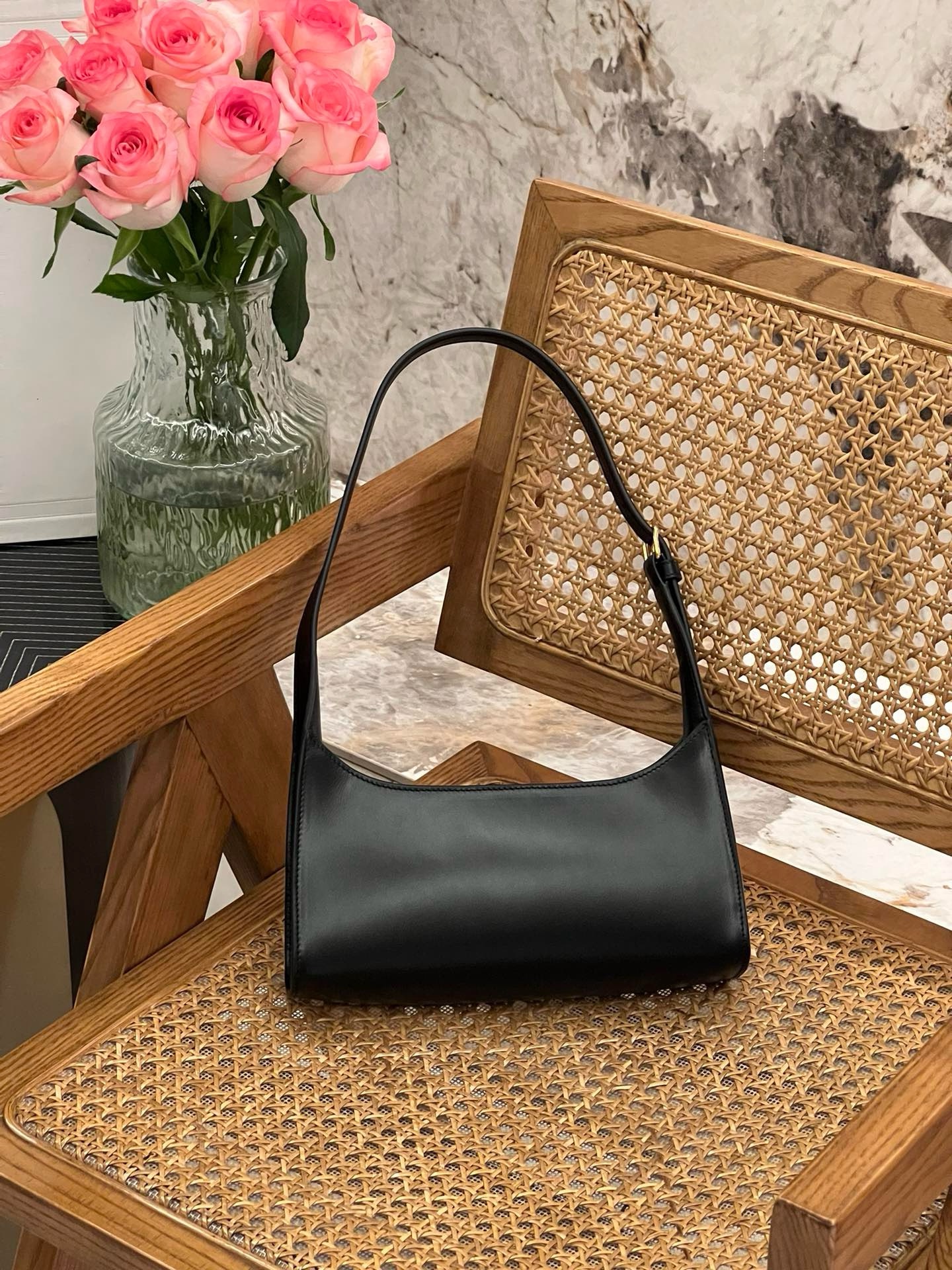 Celine Cuir Triomphe Shoulder Bag - Image 2