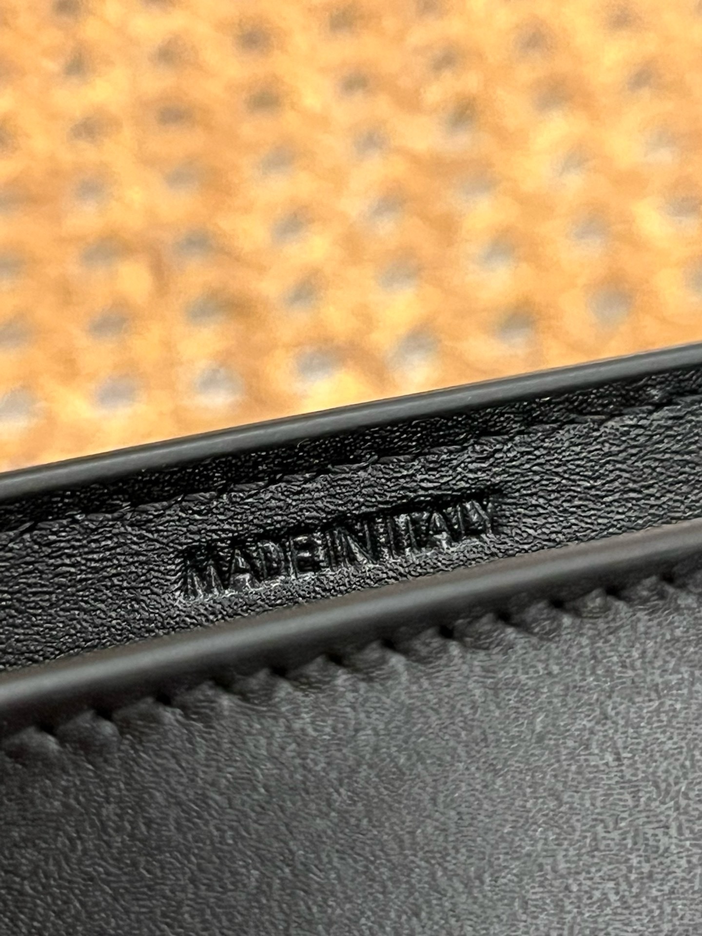 Celine Cuir Triomphe Shoulder Bag - Image 9