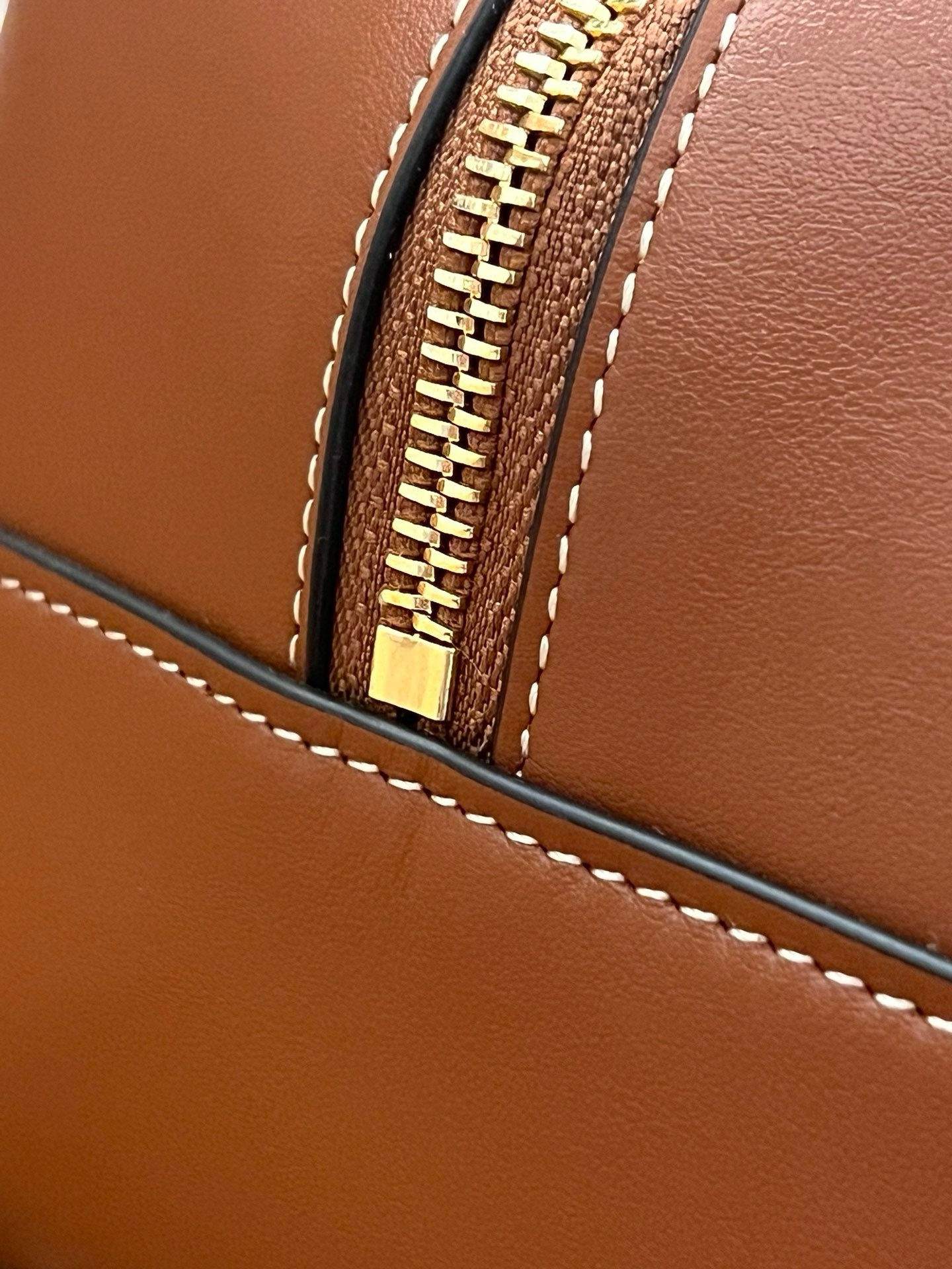 Celine Folded Cube - Image 8