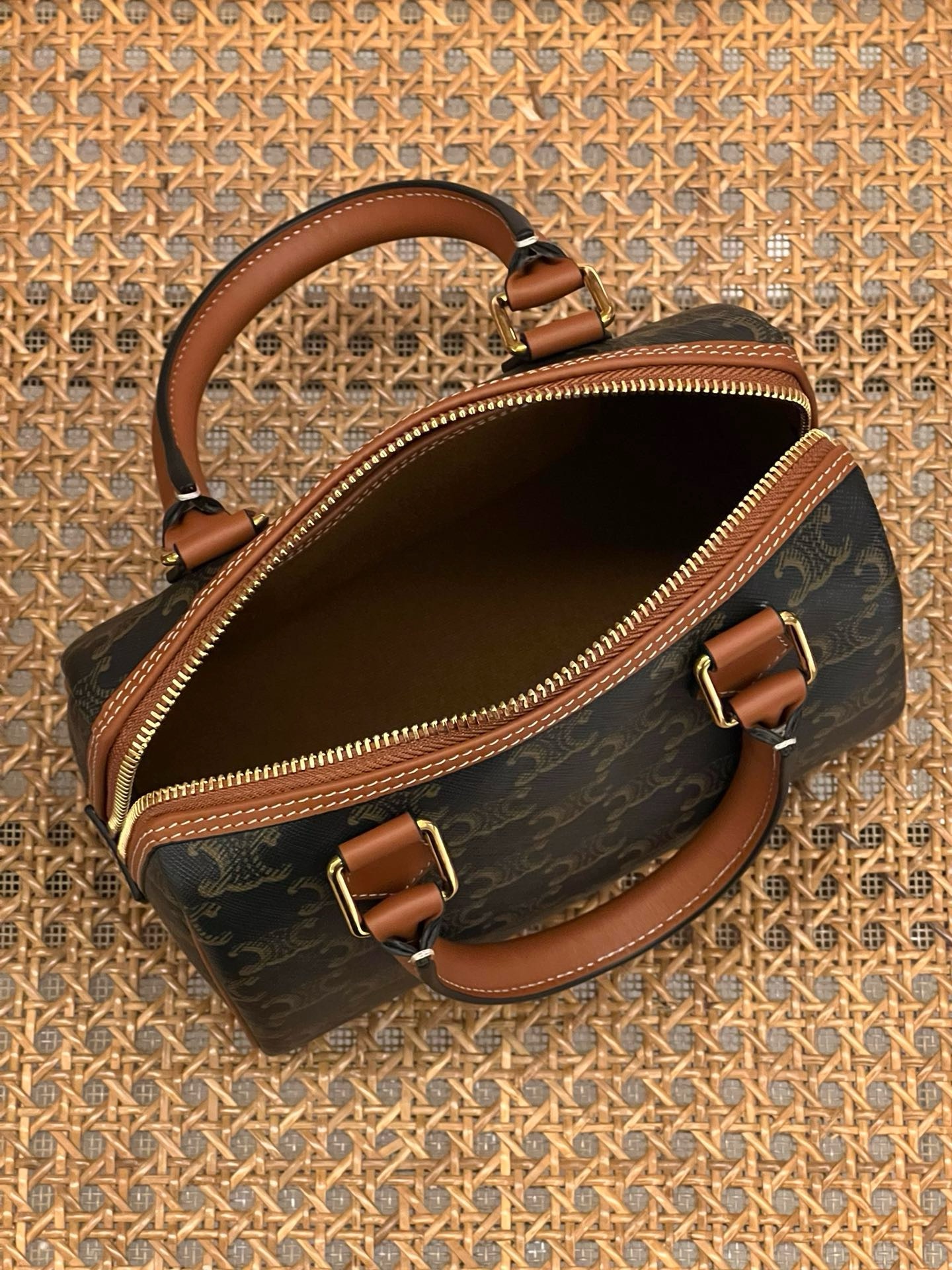 Celine Boston Petit Modele Cuir De Veeau Lisse - Image 4