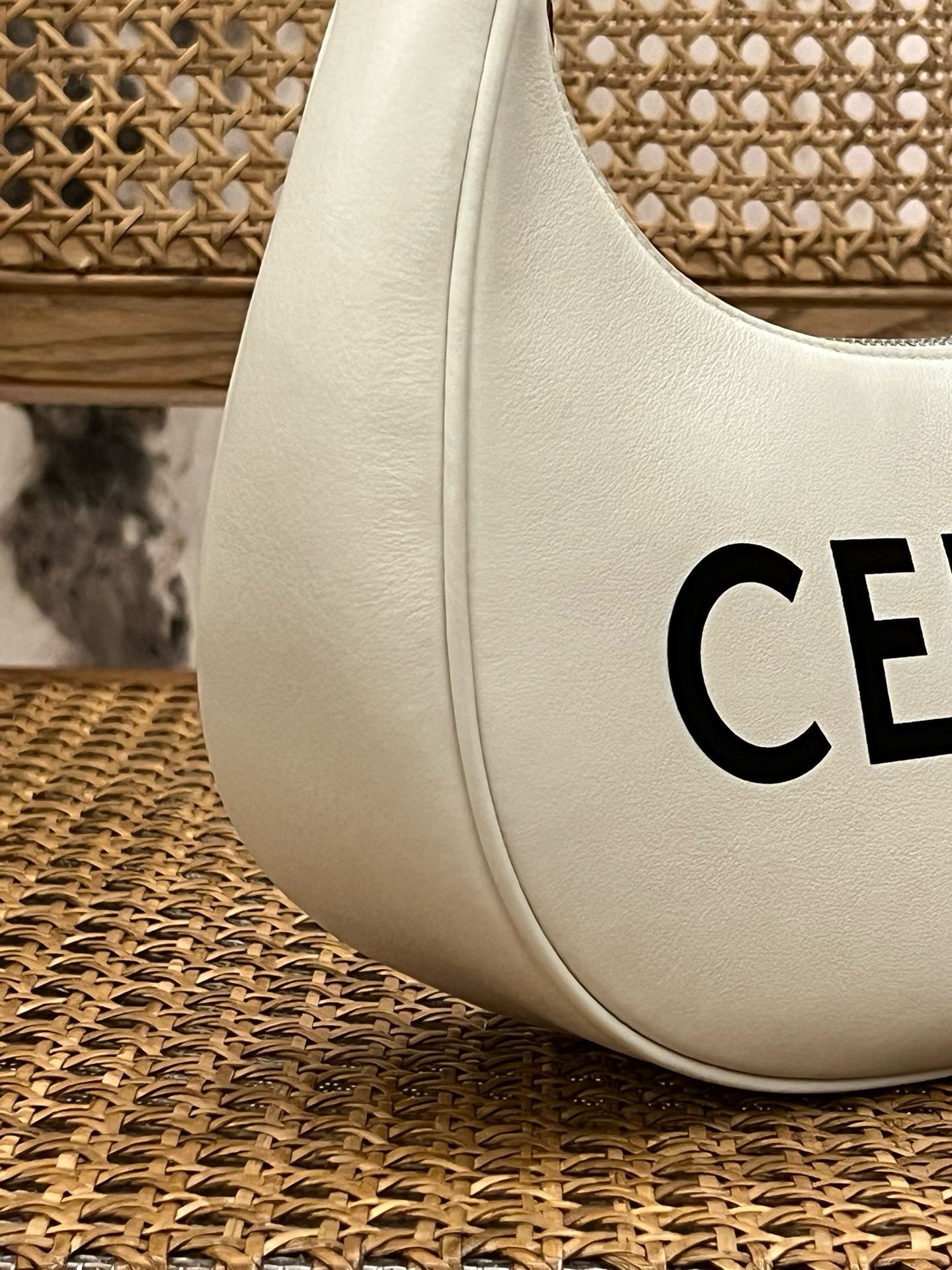 Celine Ava Shoulder Bag - Image 4