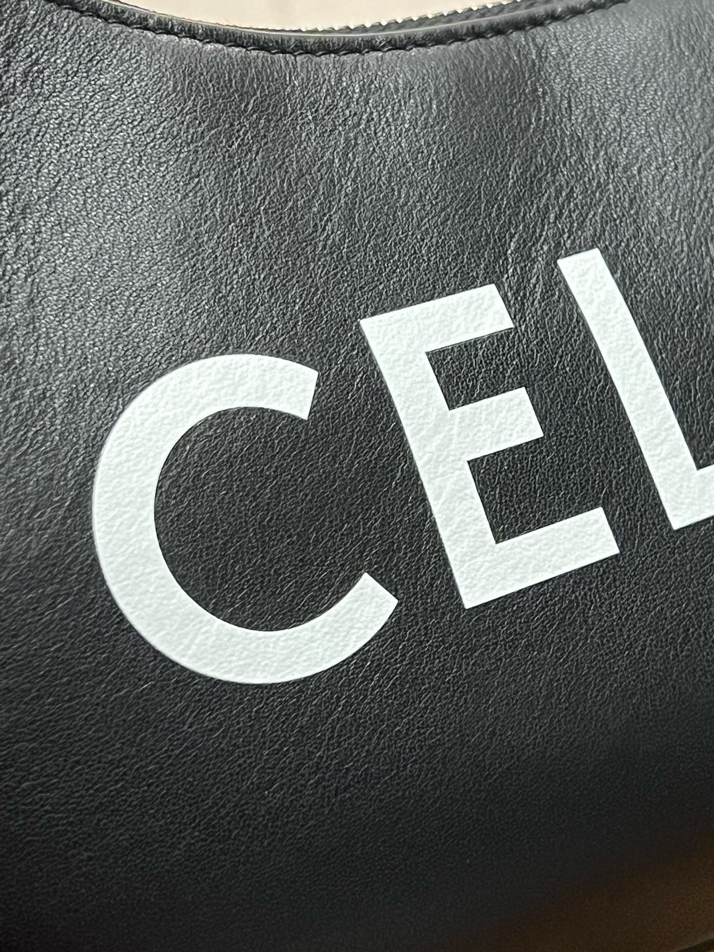 Celine Ava Shoulder Bag - Image 6